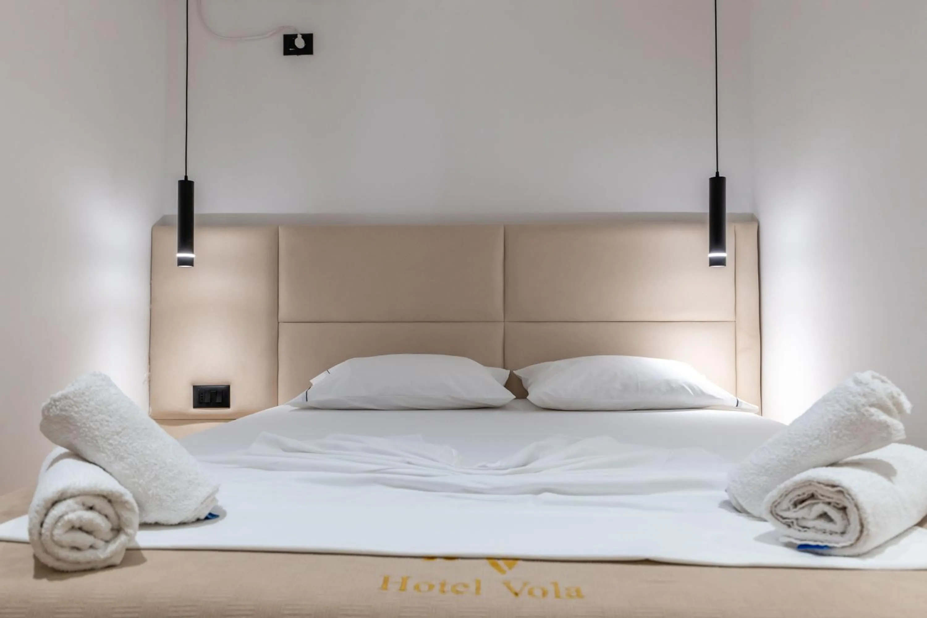 Bed in Hotel Vola