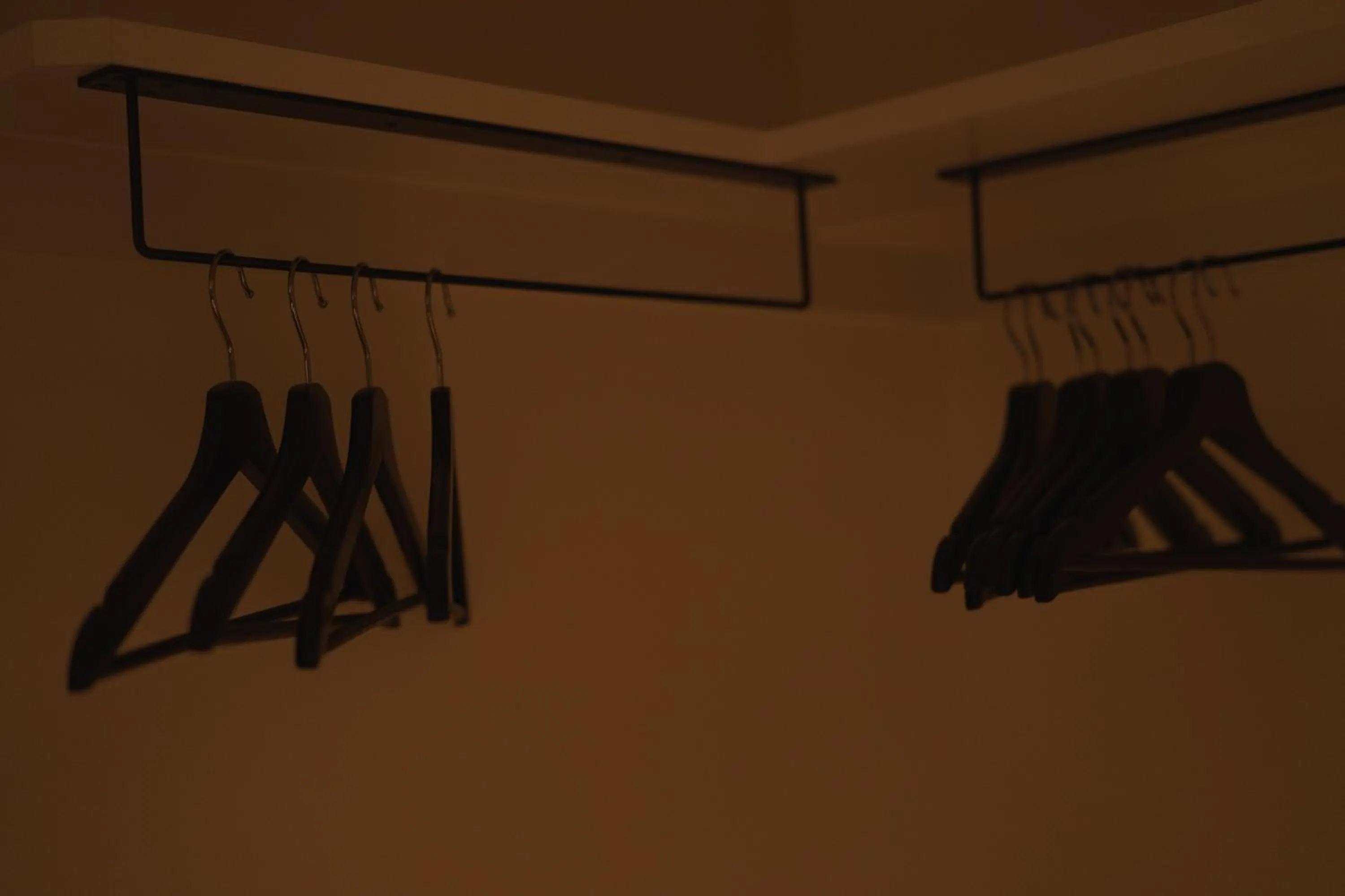 N33 Hakata Sta Riverside