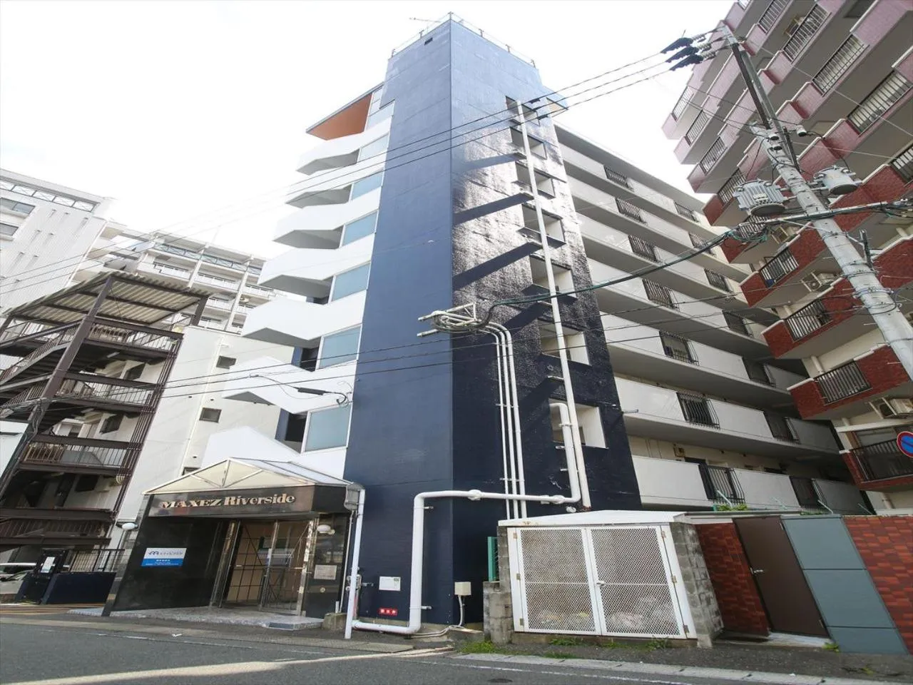 Property building in N33 Hakata Sta Riverside