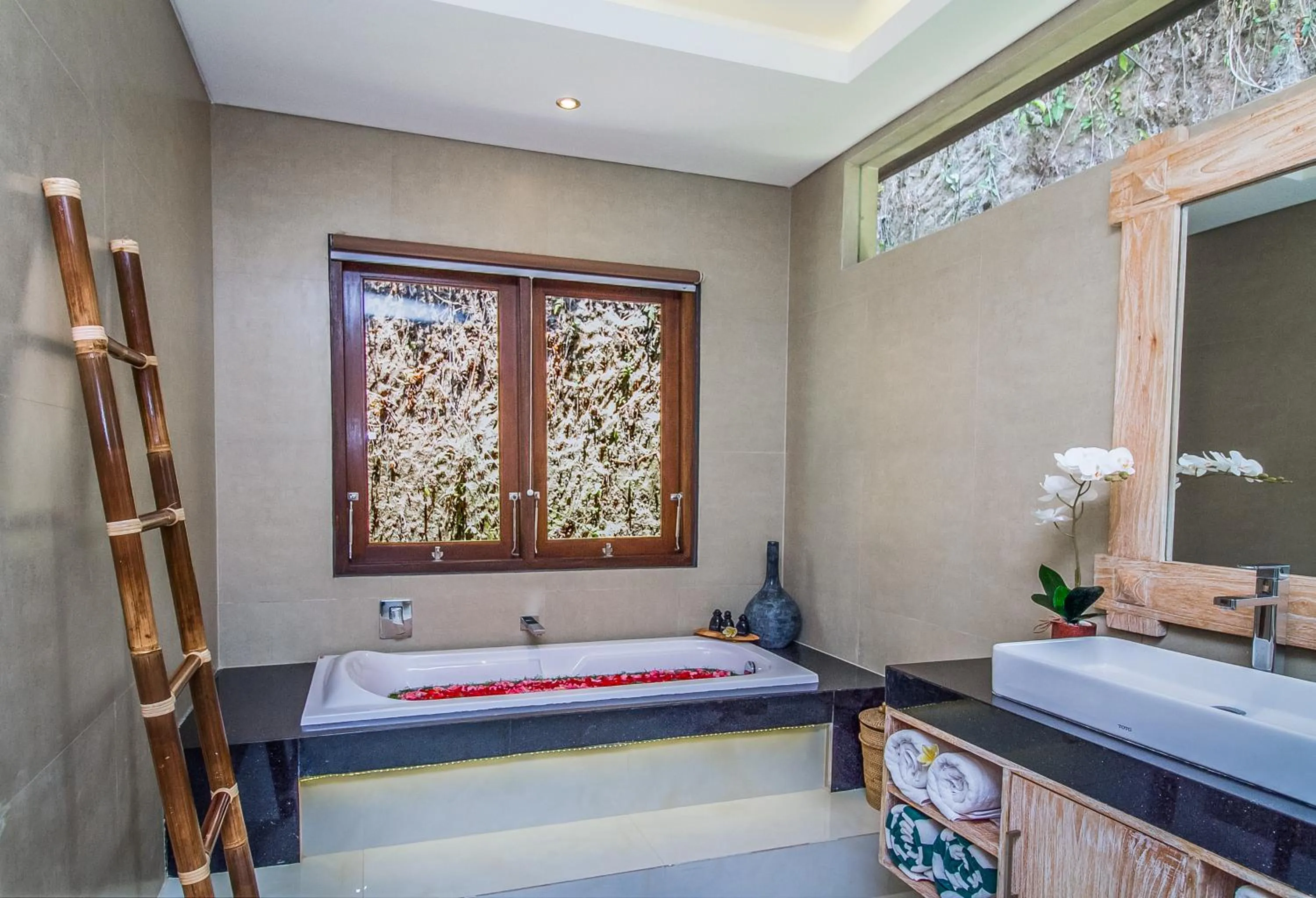 Bathroom, Bed in Ubud Hills Villas & Resort