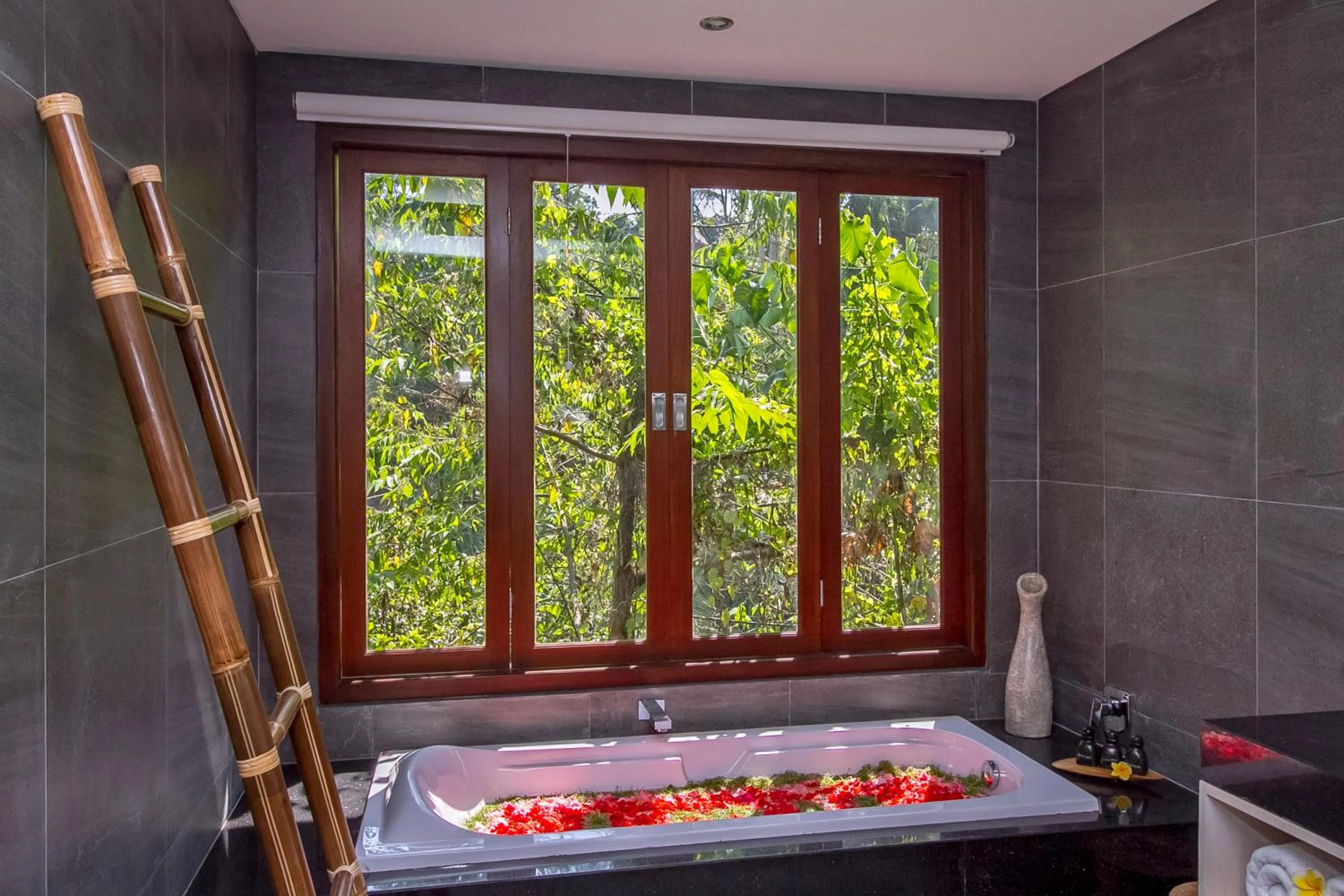 Hot Tub in Ubud Hills Villas & Resort