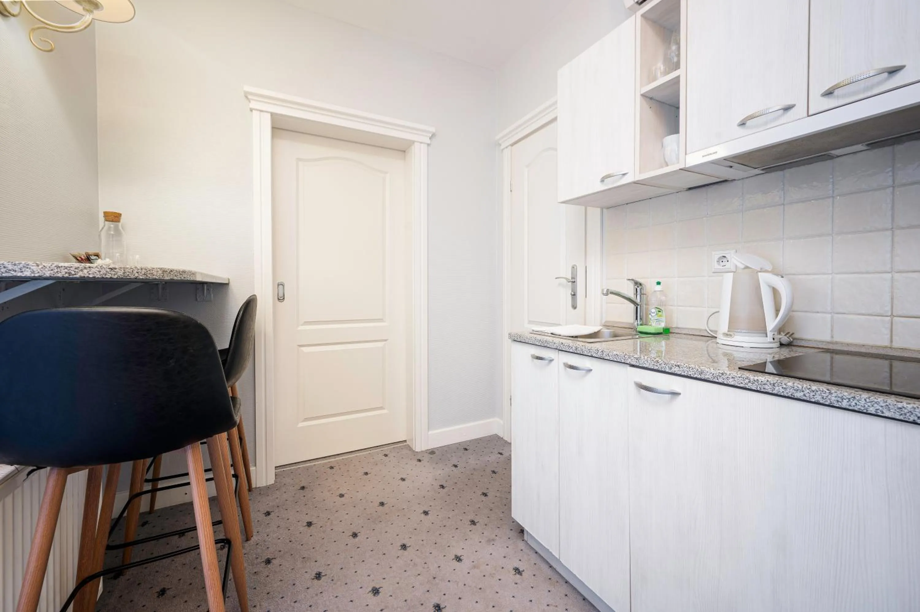 Kitchen or kitchenette in Art Hotel