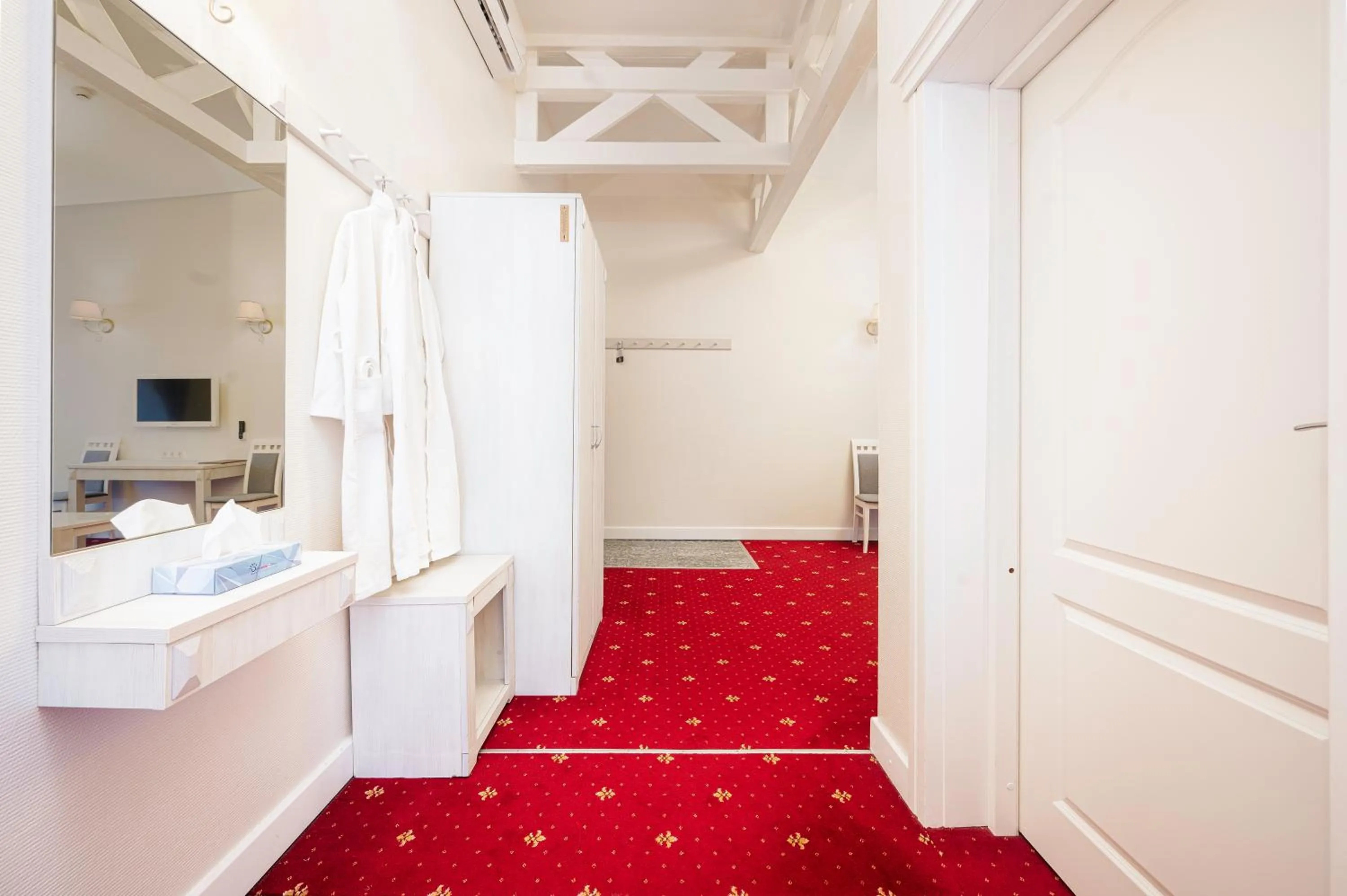 wardrobe, Bed in Art Hotel