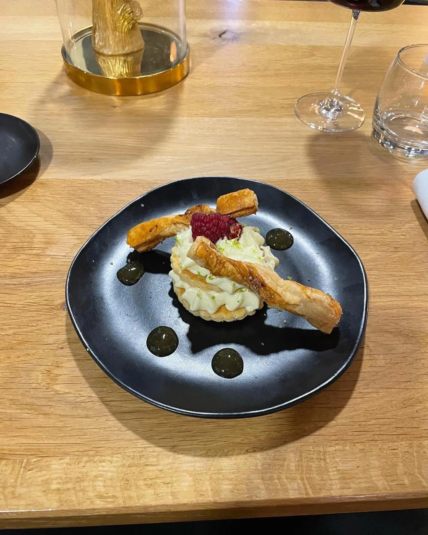 Restaurant/places to eat in B&B HOTEL Chaumont