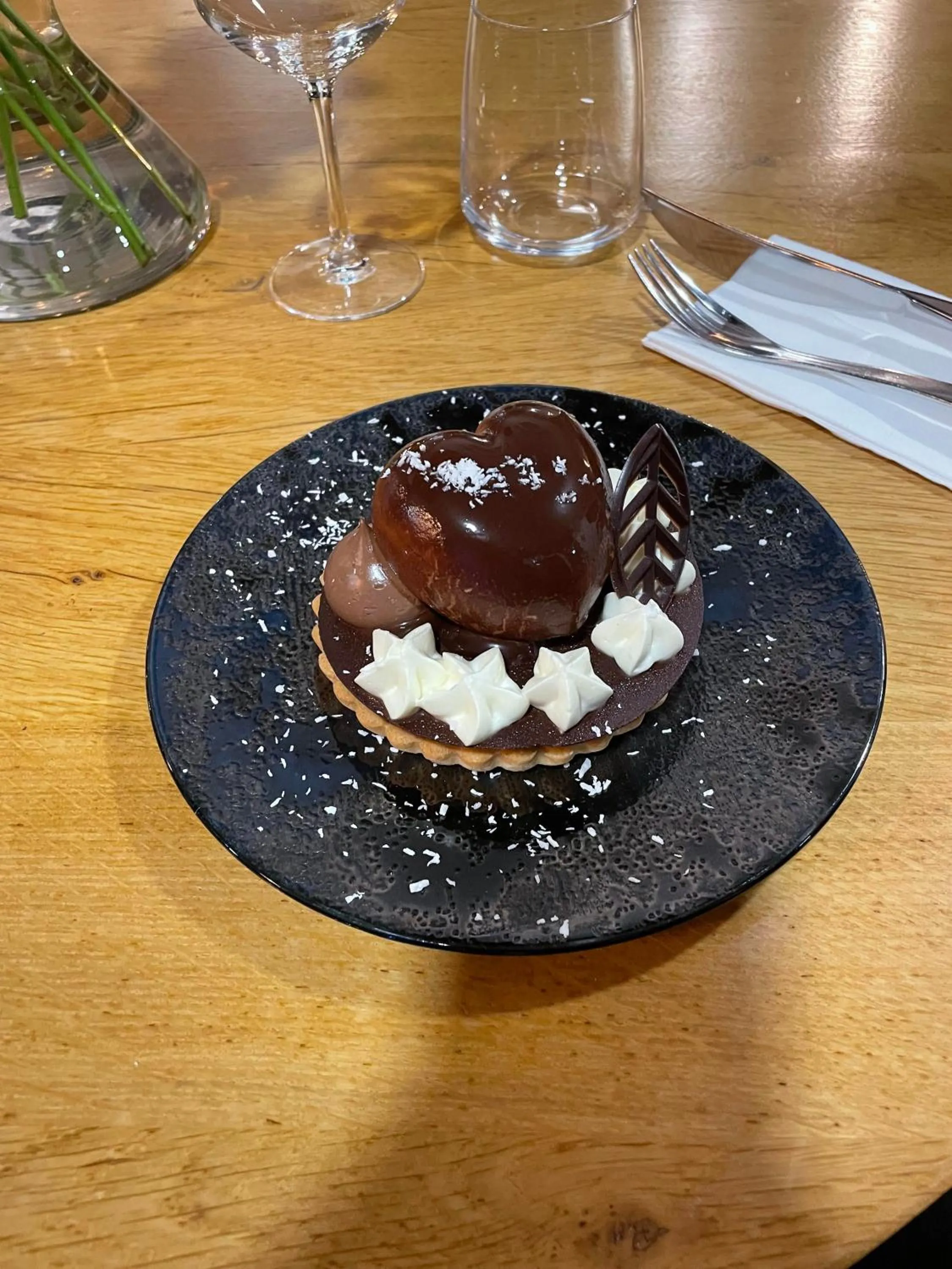 Restaurant/places to eat in B&B HOTEL Chaumont