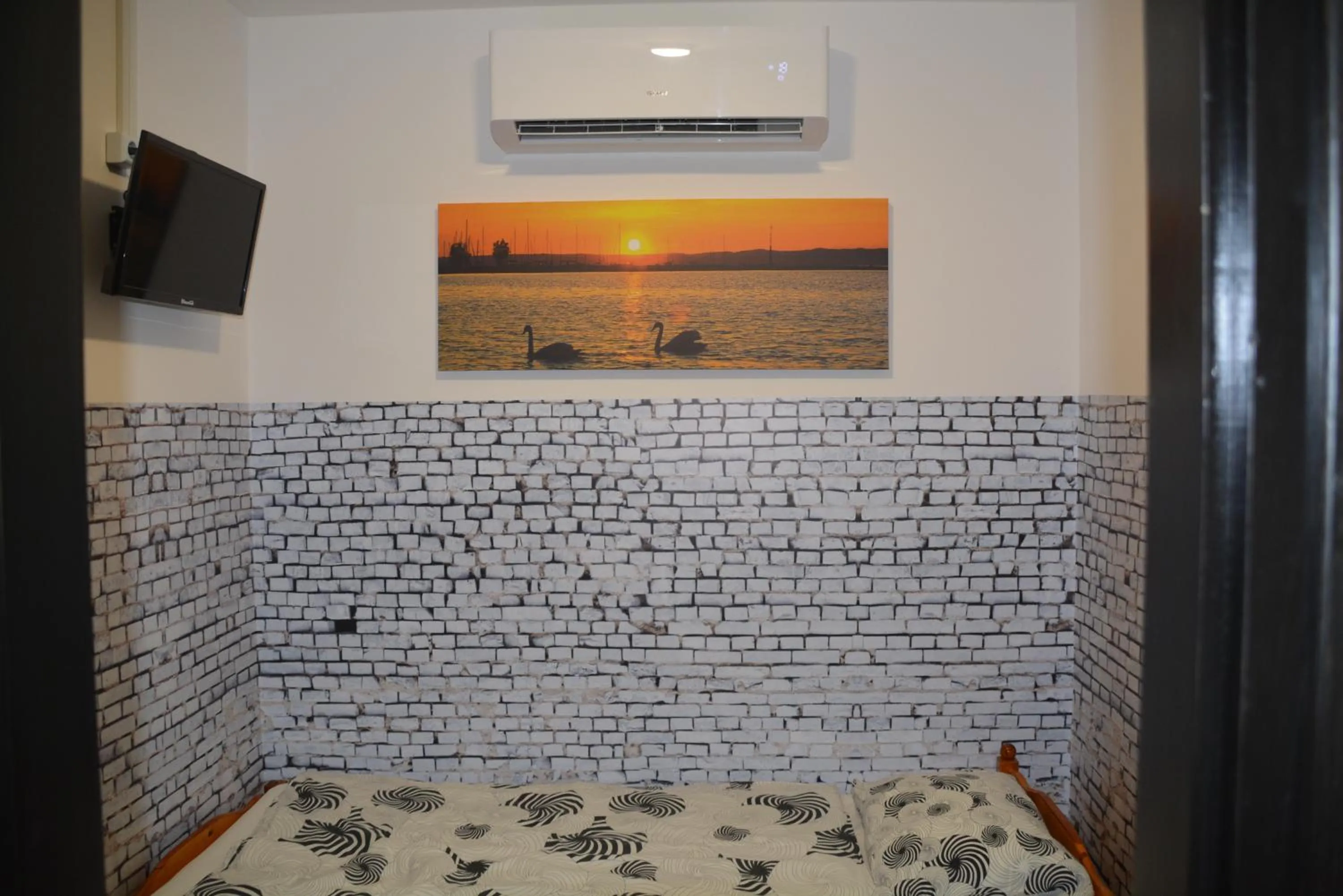 Bed in Kid Família Panzió Balatonszárszó