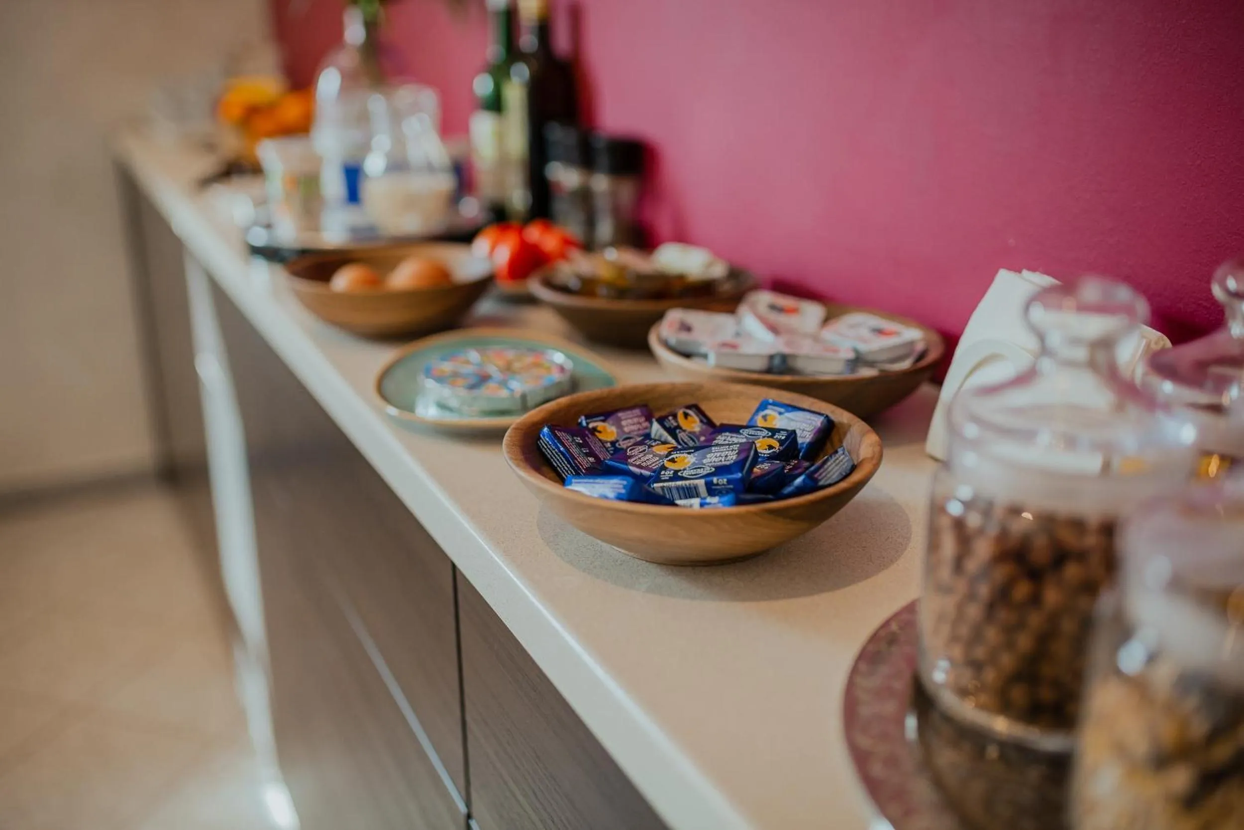 Restaurant/places to eat in Hotel Maj Inn