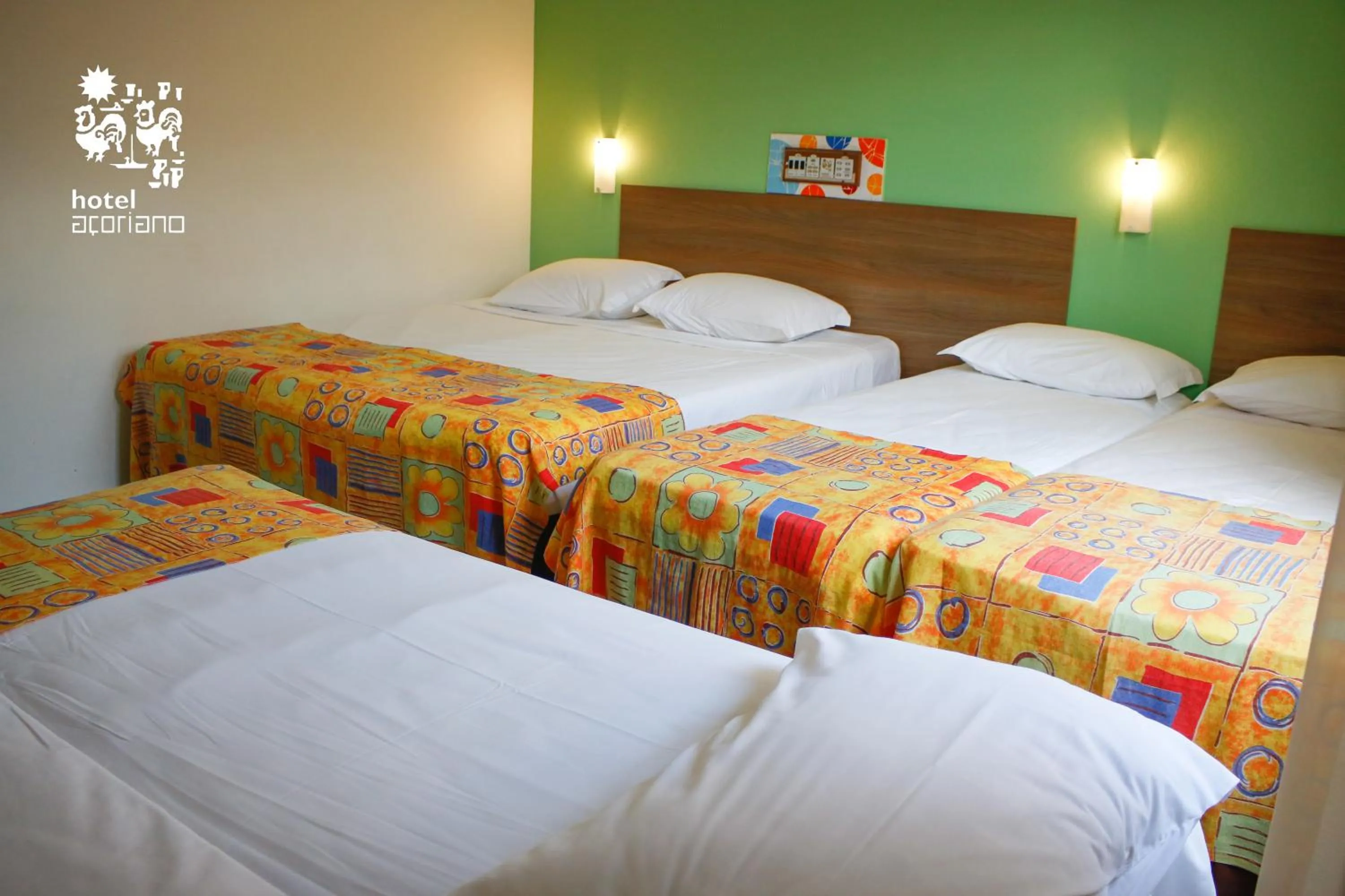 Bedroom, Bed in Hotel Açoriano