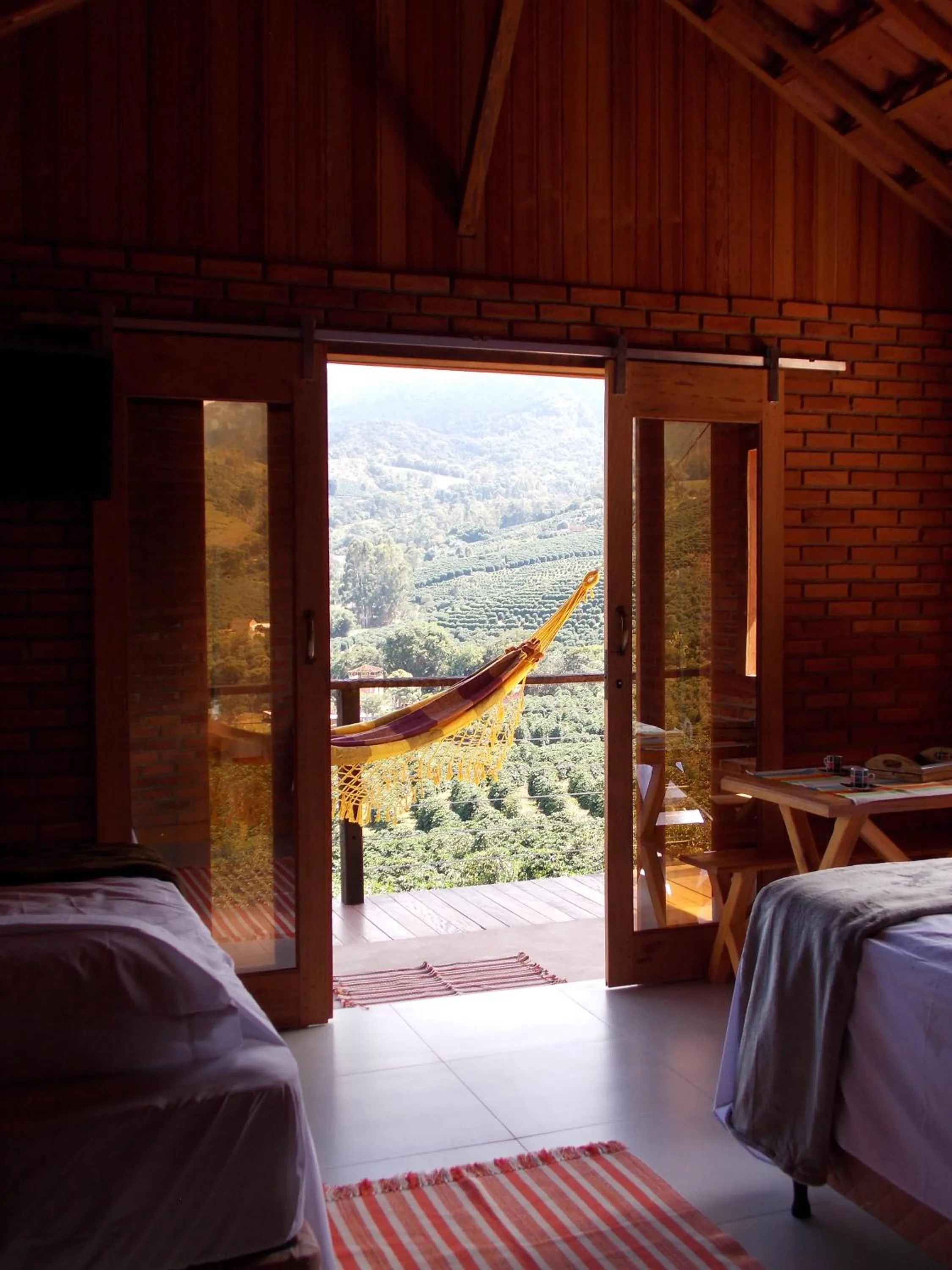 View (from property/room), Bed in Pousada Café da Mata