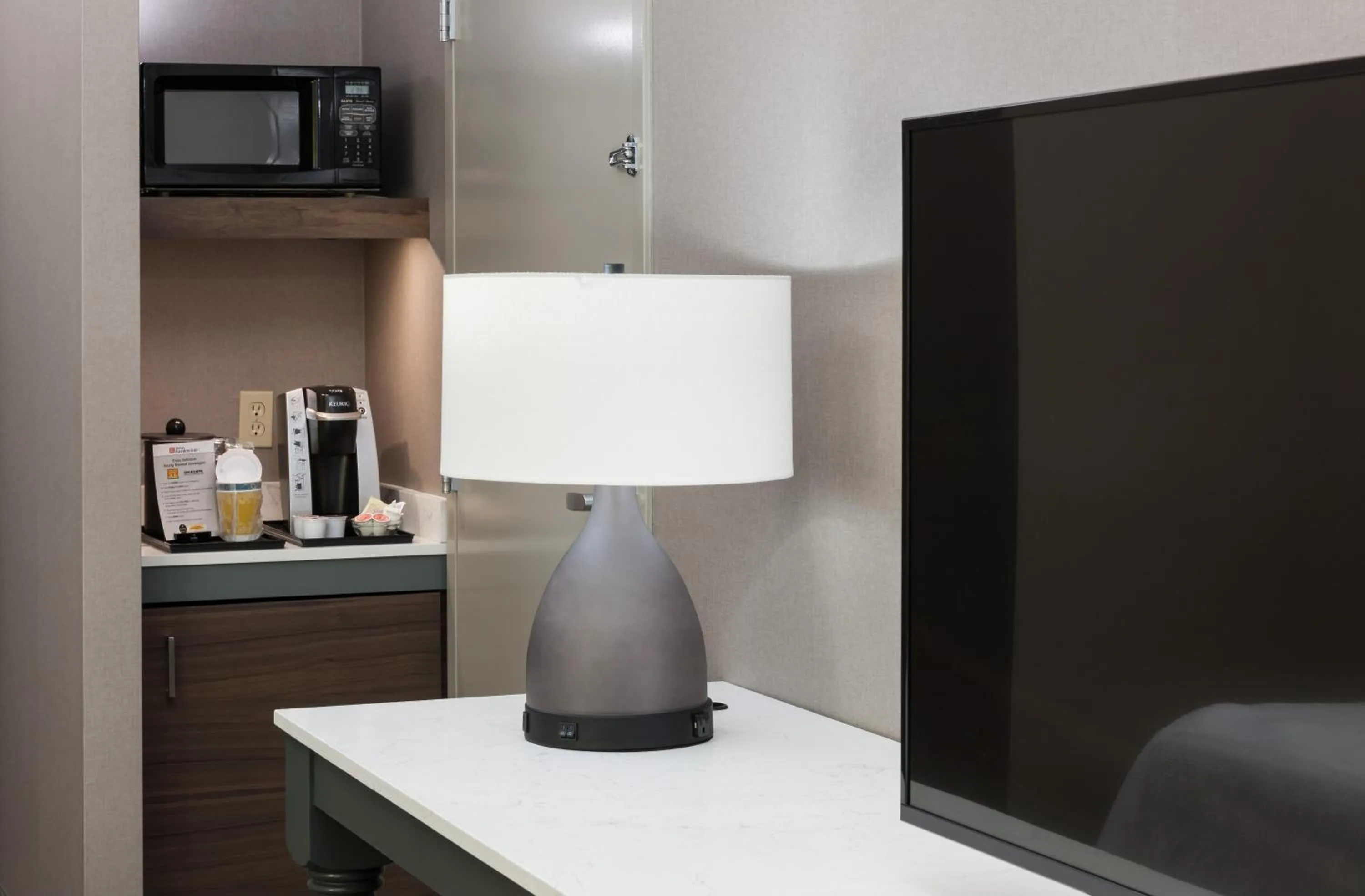 Bedroom in Hilton Garden Inn Sacramento/South Natomas