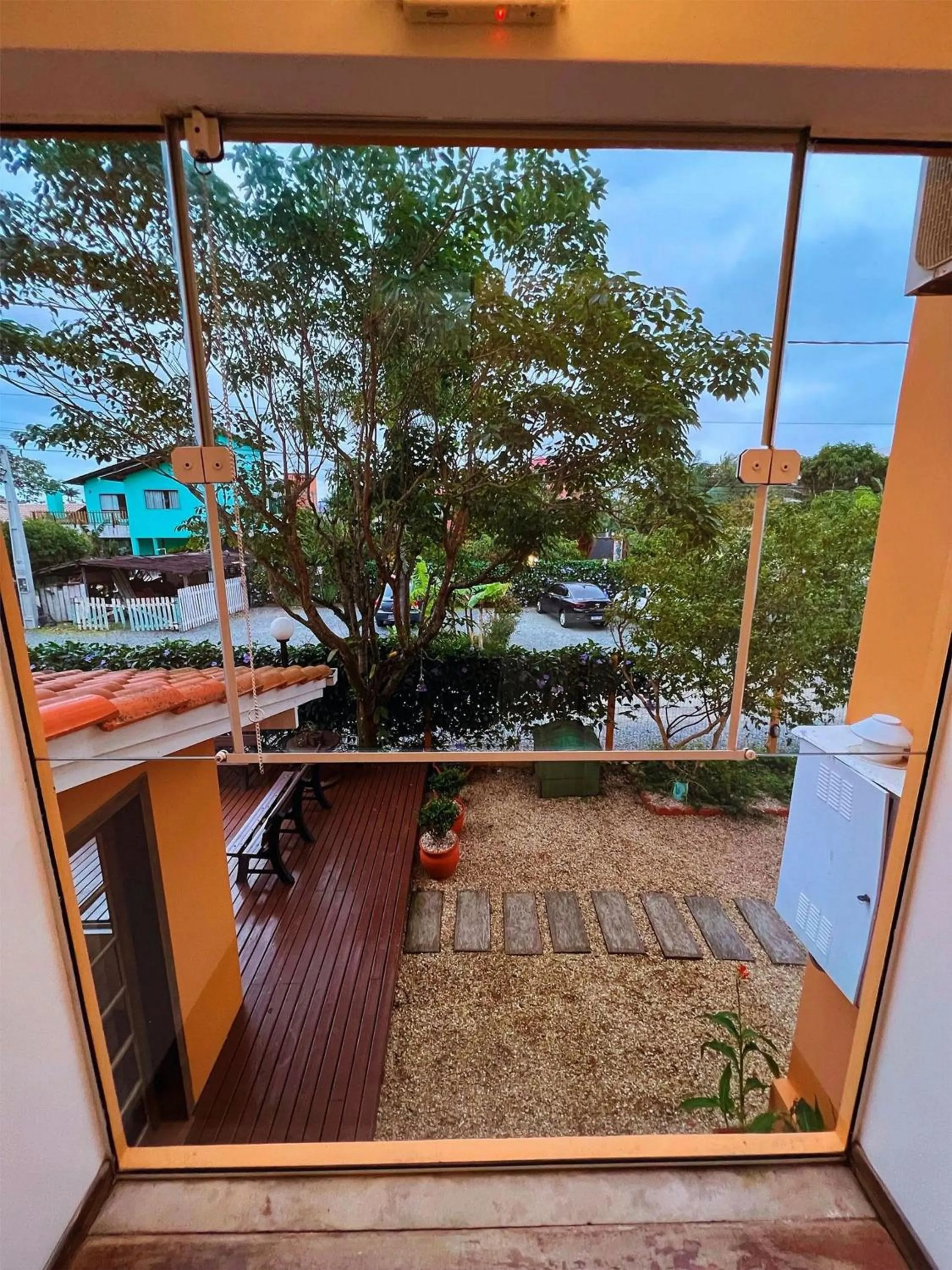 Pousada Bernúncia - Com café da Manhã, próximo a Praia Grande