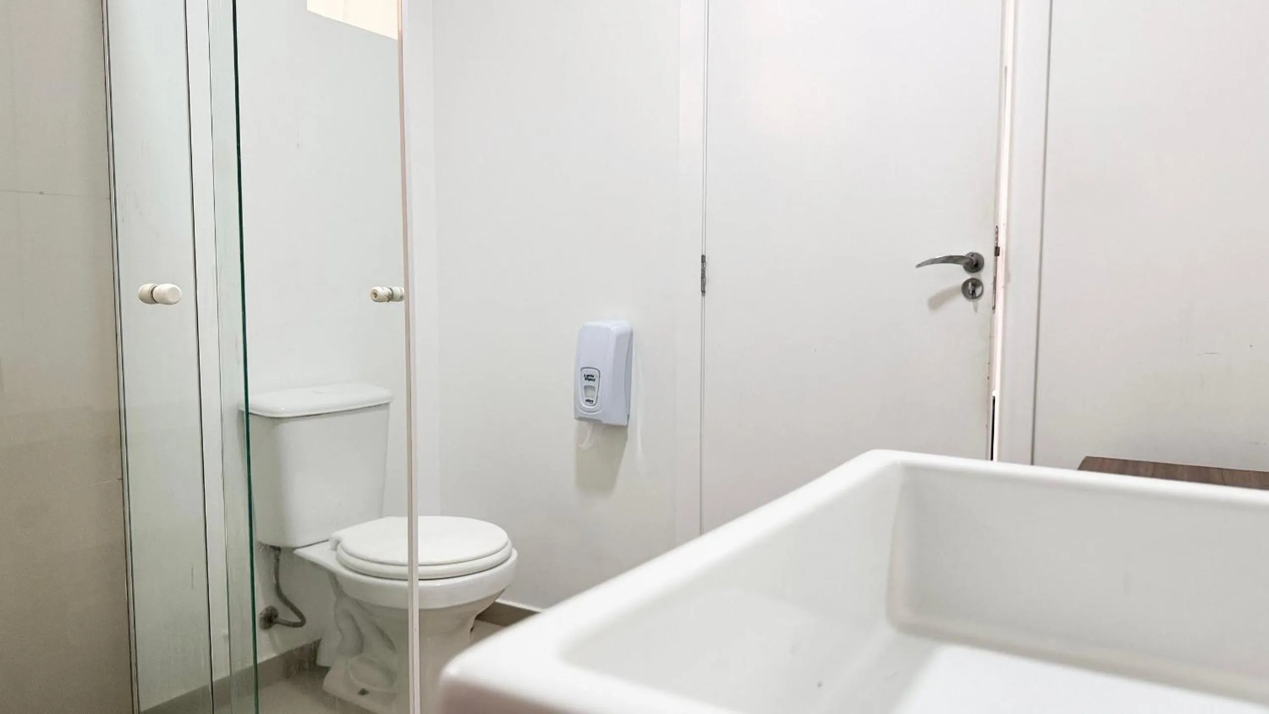 Pousada Bernúncia - Com café da Manhã, próximo a Praia Grande