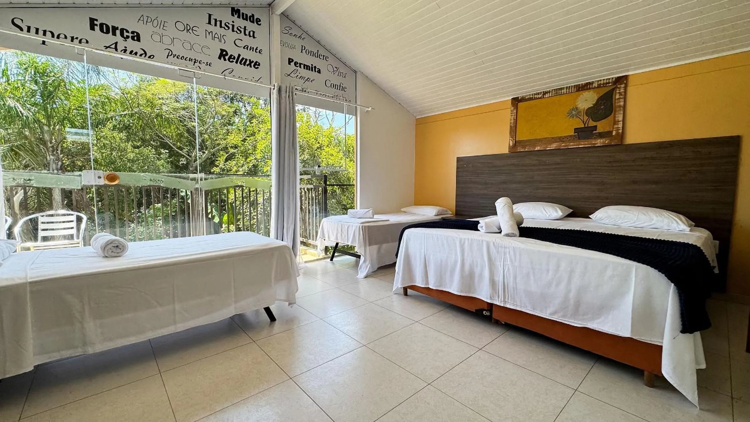 Bed in Pousada Bernúncia - Com café da Manhã, próximo a Praia Grande