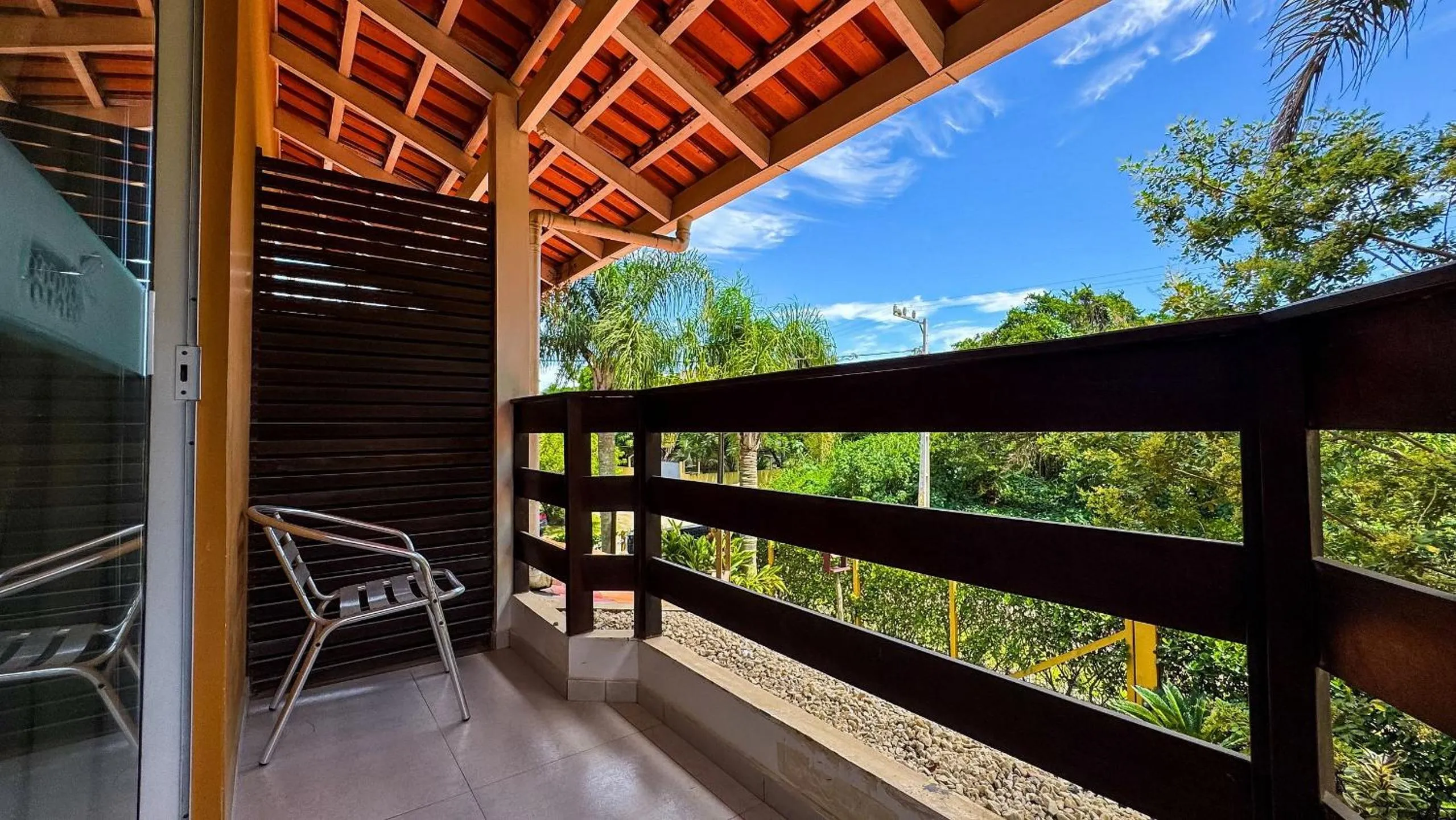 Pousada Bernúncia - Com café da Manhã, próximo a Praia Grande