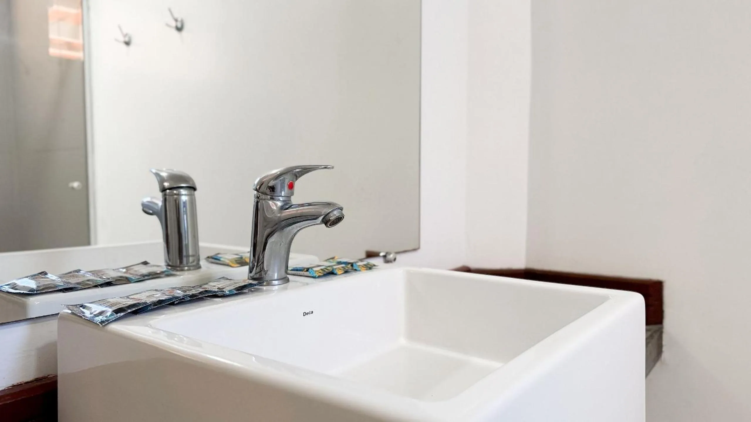 Pousada Bernúncia - Com café da Manhã, próximo a Praia Grande