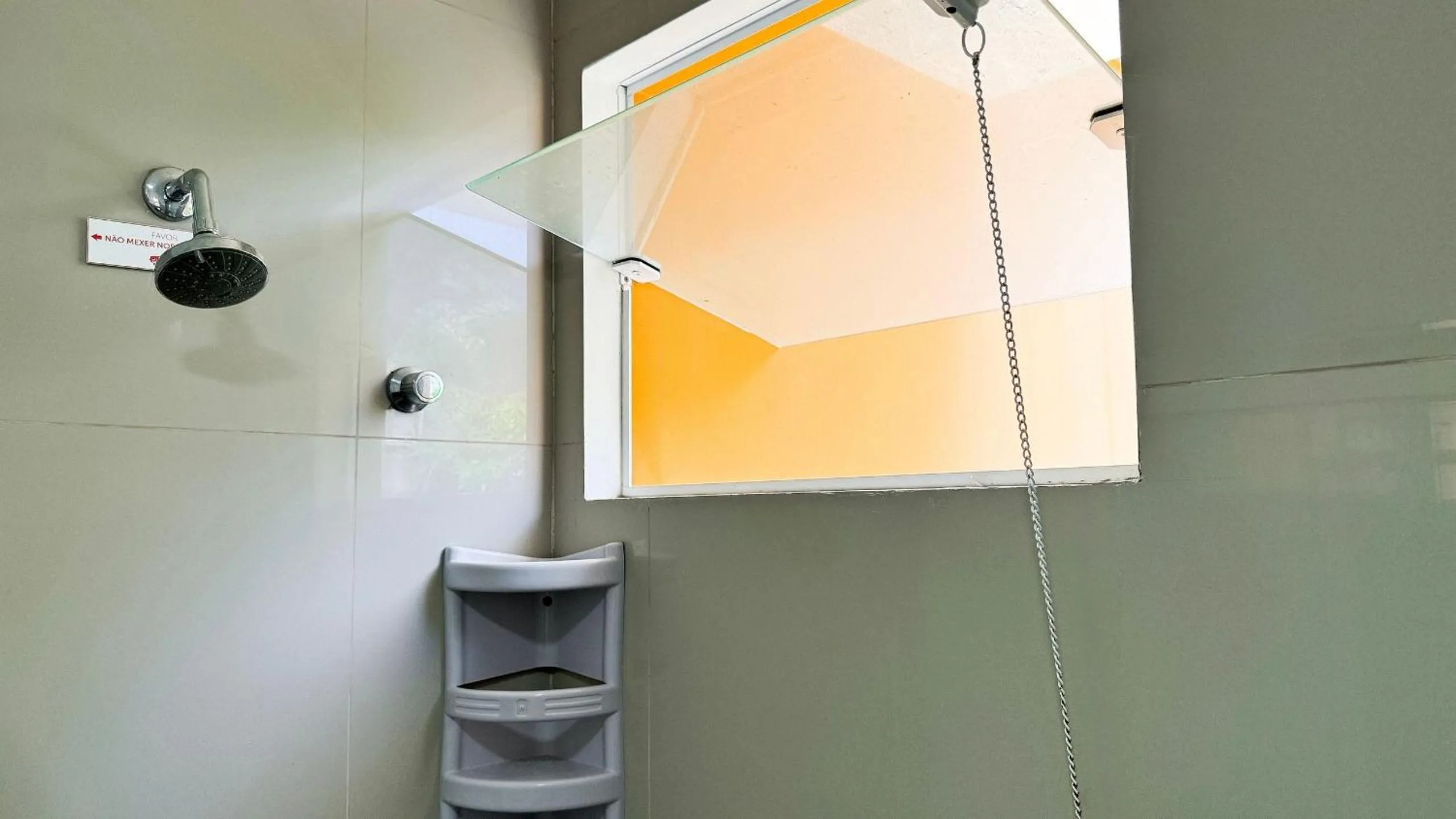 Pousada Bernúncia - Com café da Manhã, próximo a Praia Grande