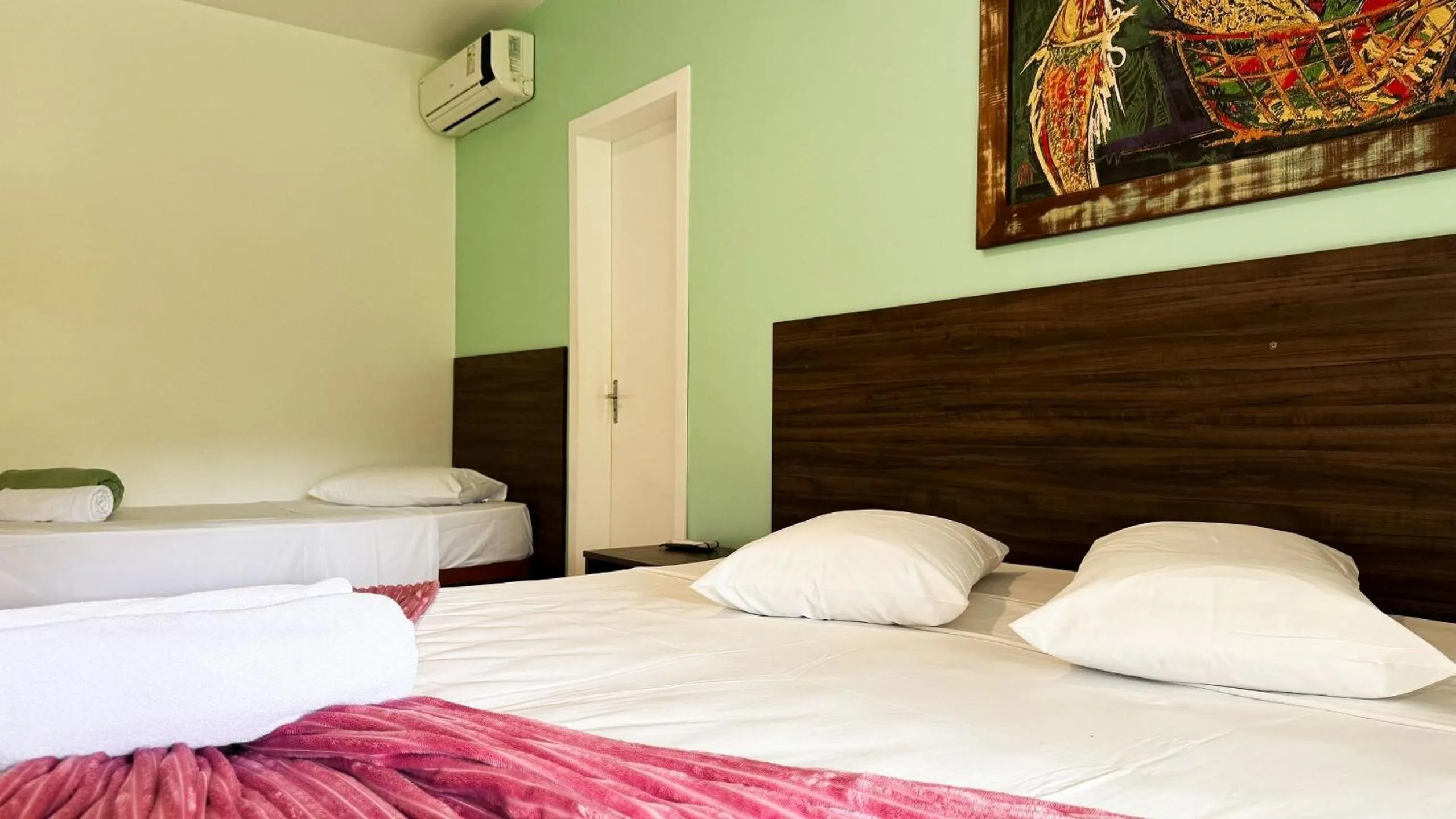 Bed in Pousada Bernúncia - Com café da Manhã, próximo a Praia Grande