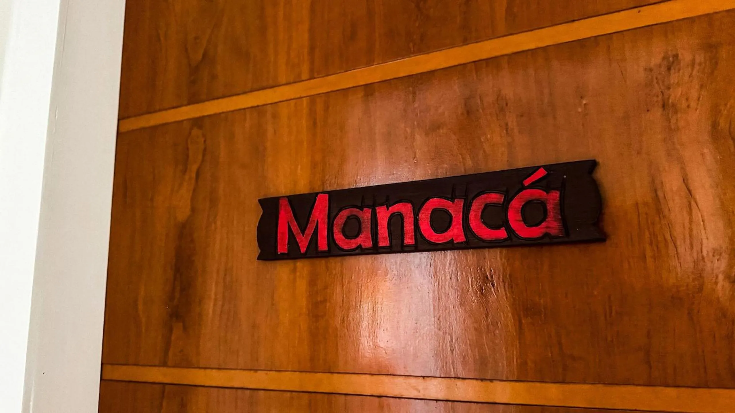 Pousada Bernúncia - Com café da Manhã, próximo a Praia Grande