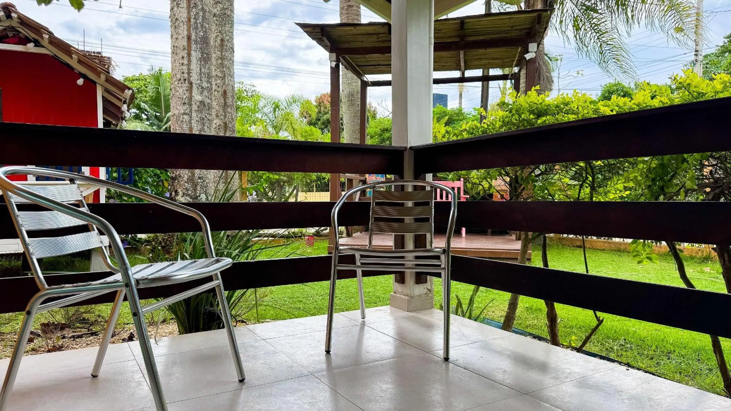 Pousada Bernúncia - Com café da Manhã, próximo a Praia Grande