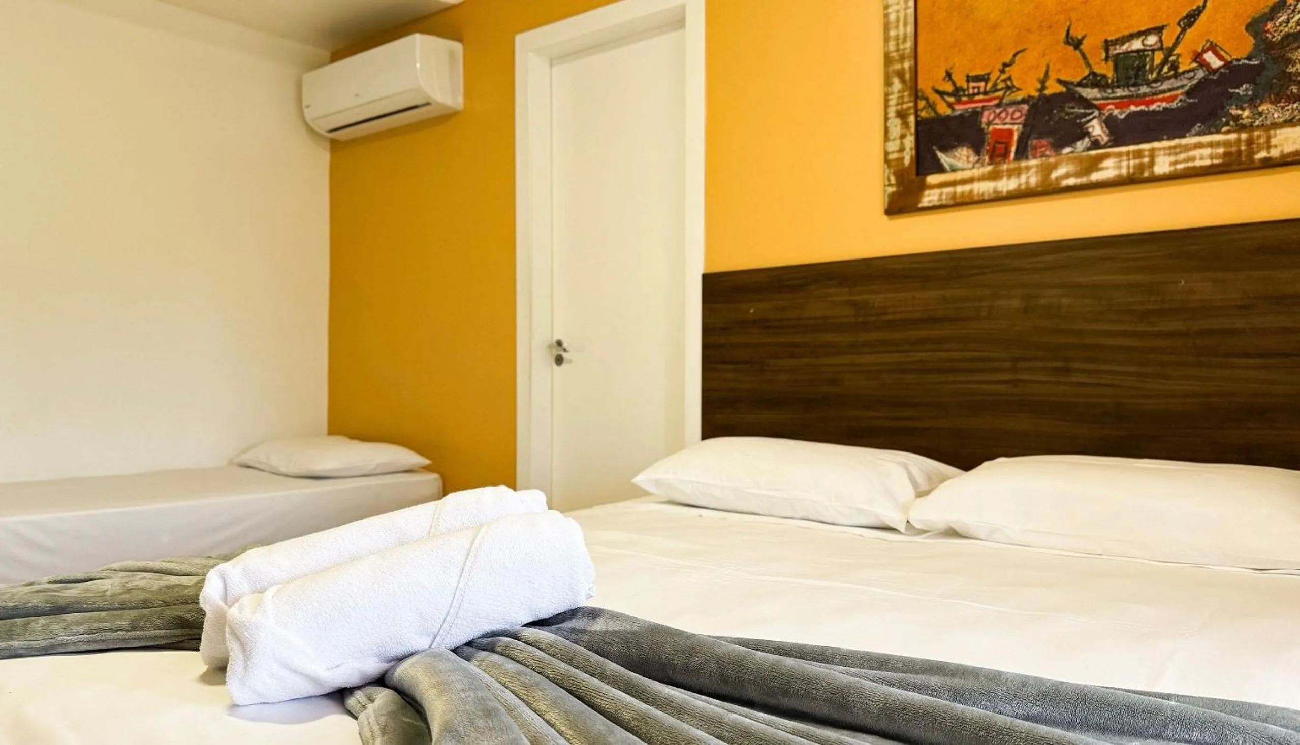 Bed in Pousada Bernúncia - Com café da Manhã, próximo a Praia Grande