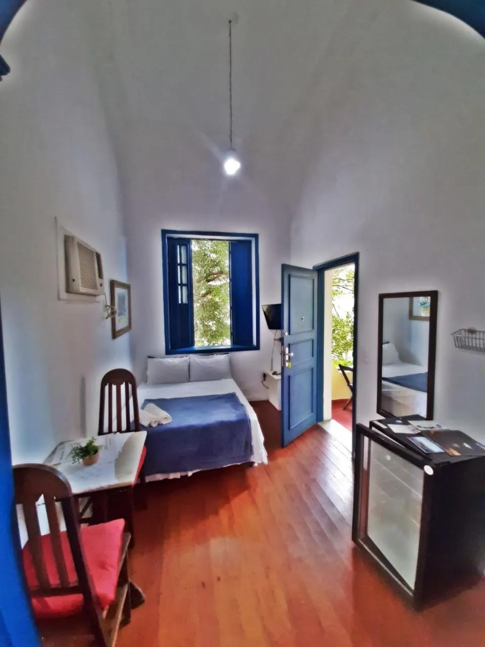 Photo of the whole room, Bed in Brasileranza Hostel