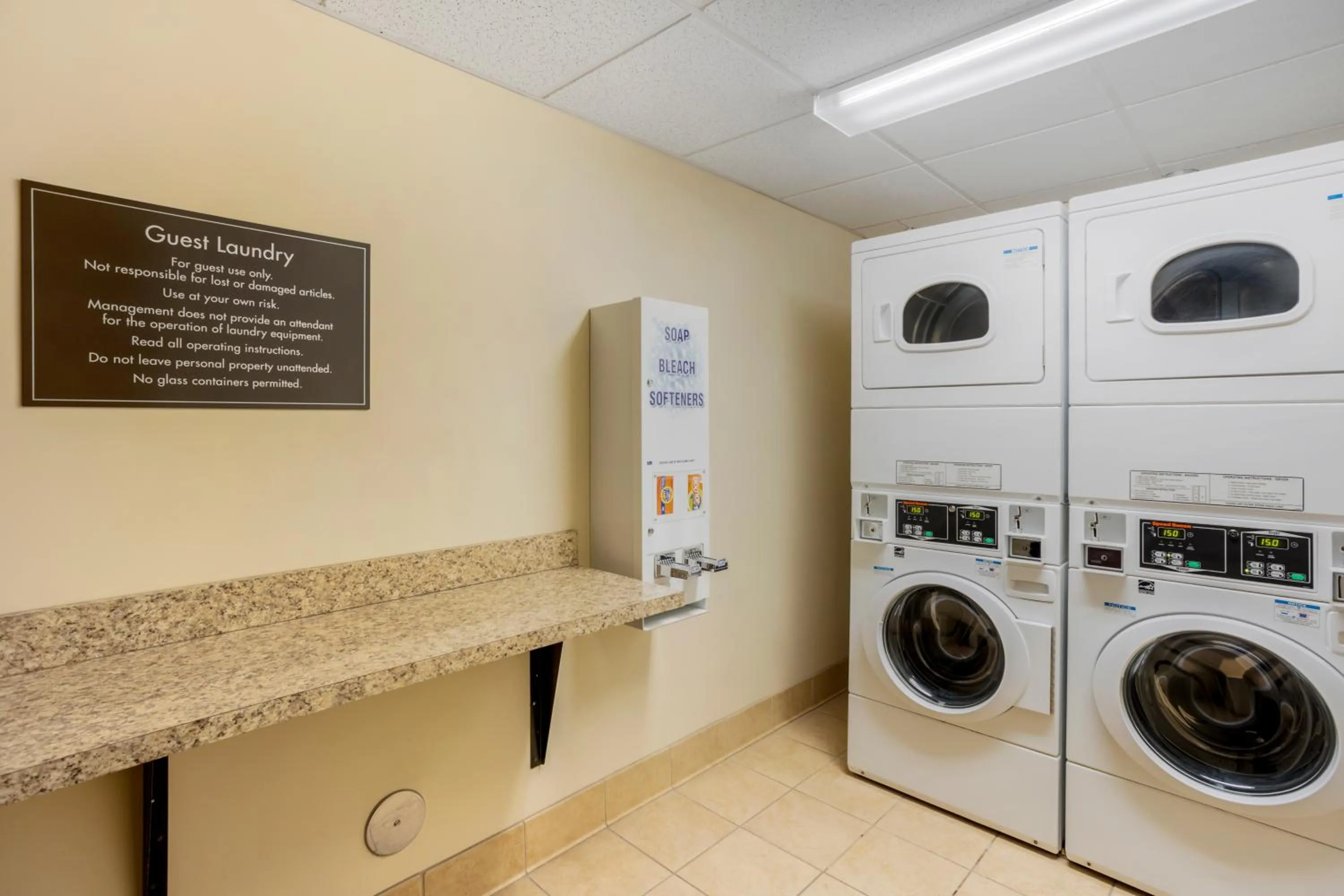 washing machine in Comfort Inn & Suites Sayre