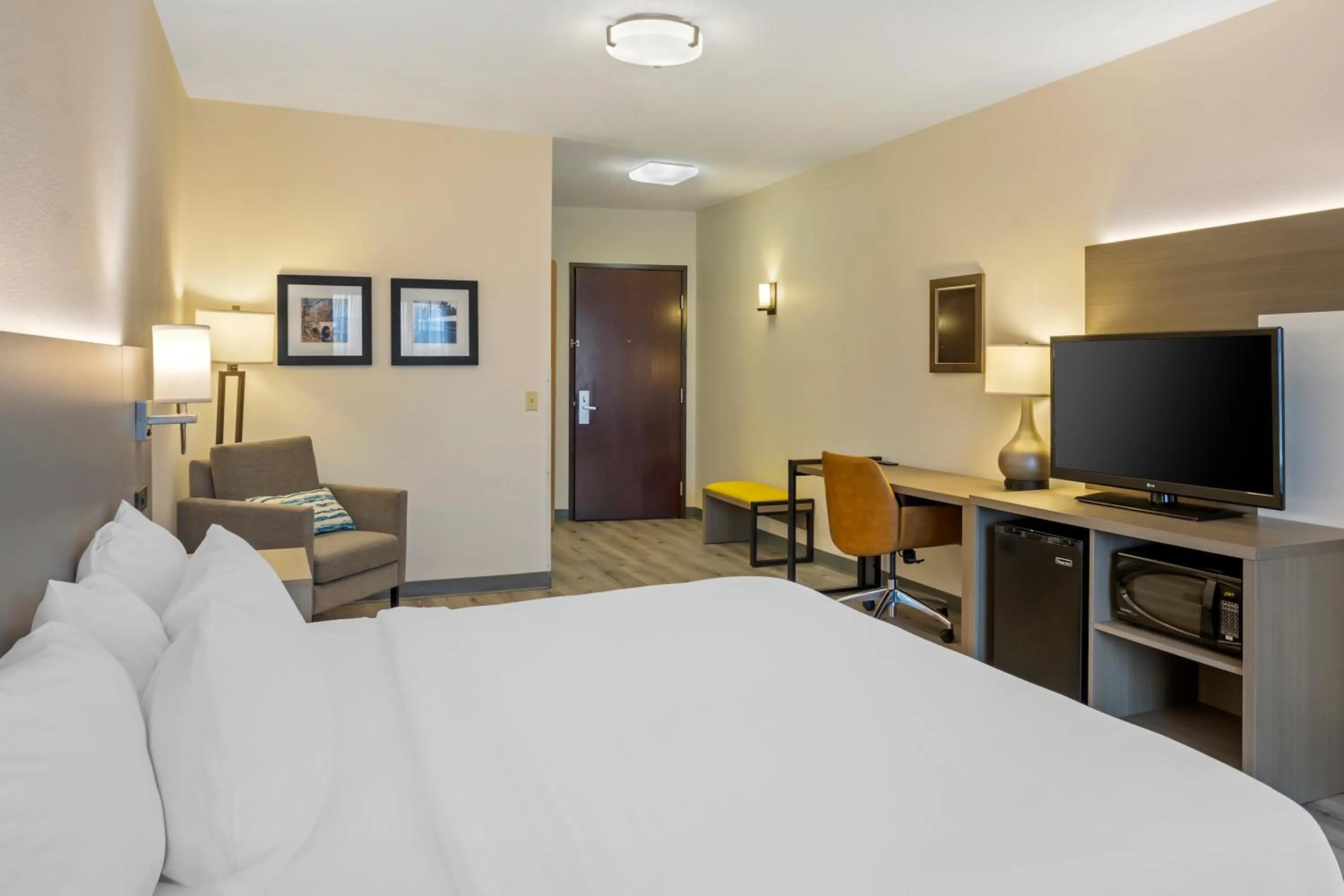 Bed in Comfort Inn & Suites Sayre