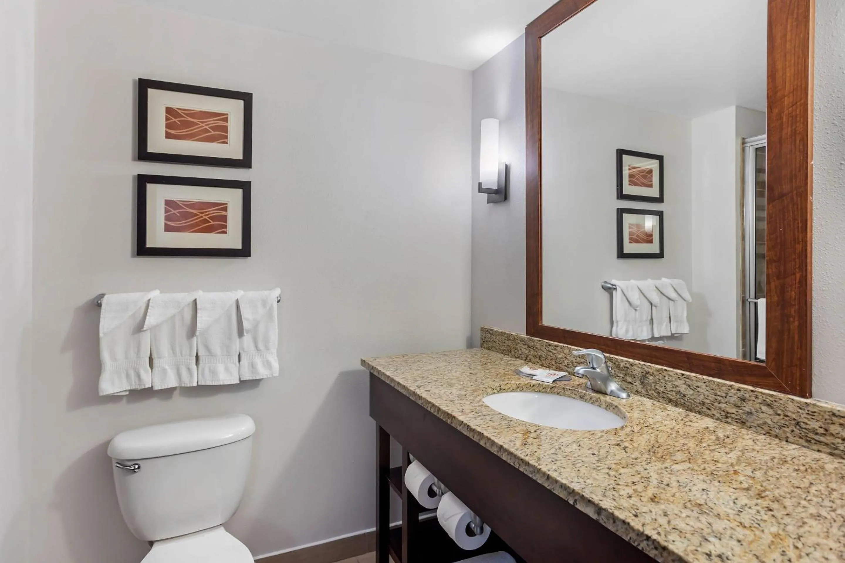 Bedroom in Comfort Inn & Suites Sayre