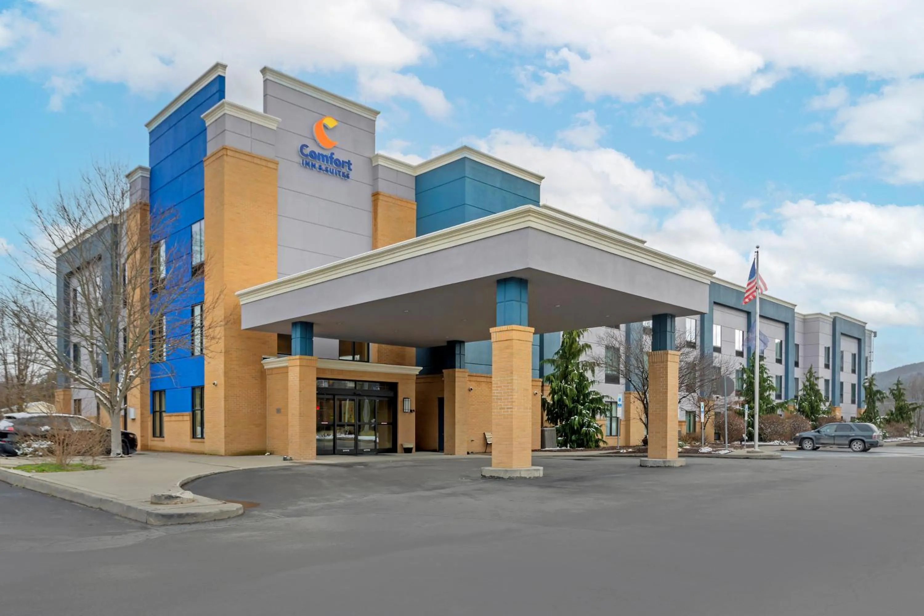 Property building in Comfort Inn & Suites Sayre