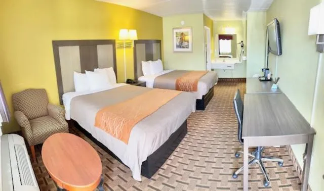 Bed in American Inn Princeton