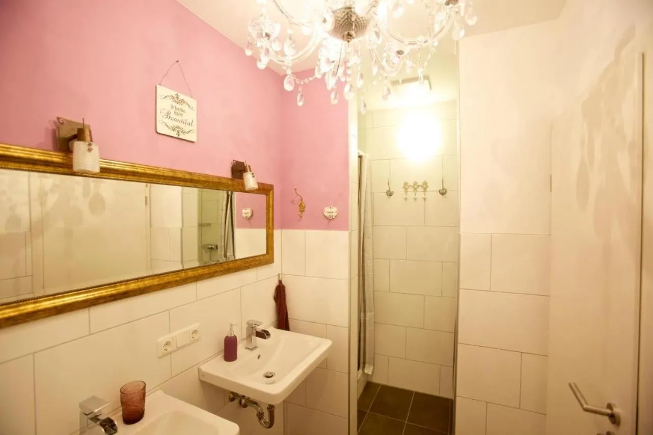 Bathroom in Old Kings Design Hostel