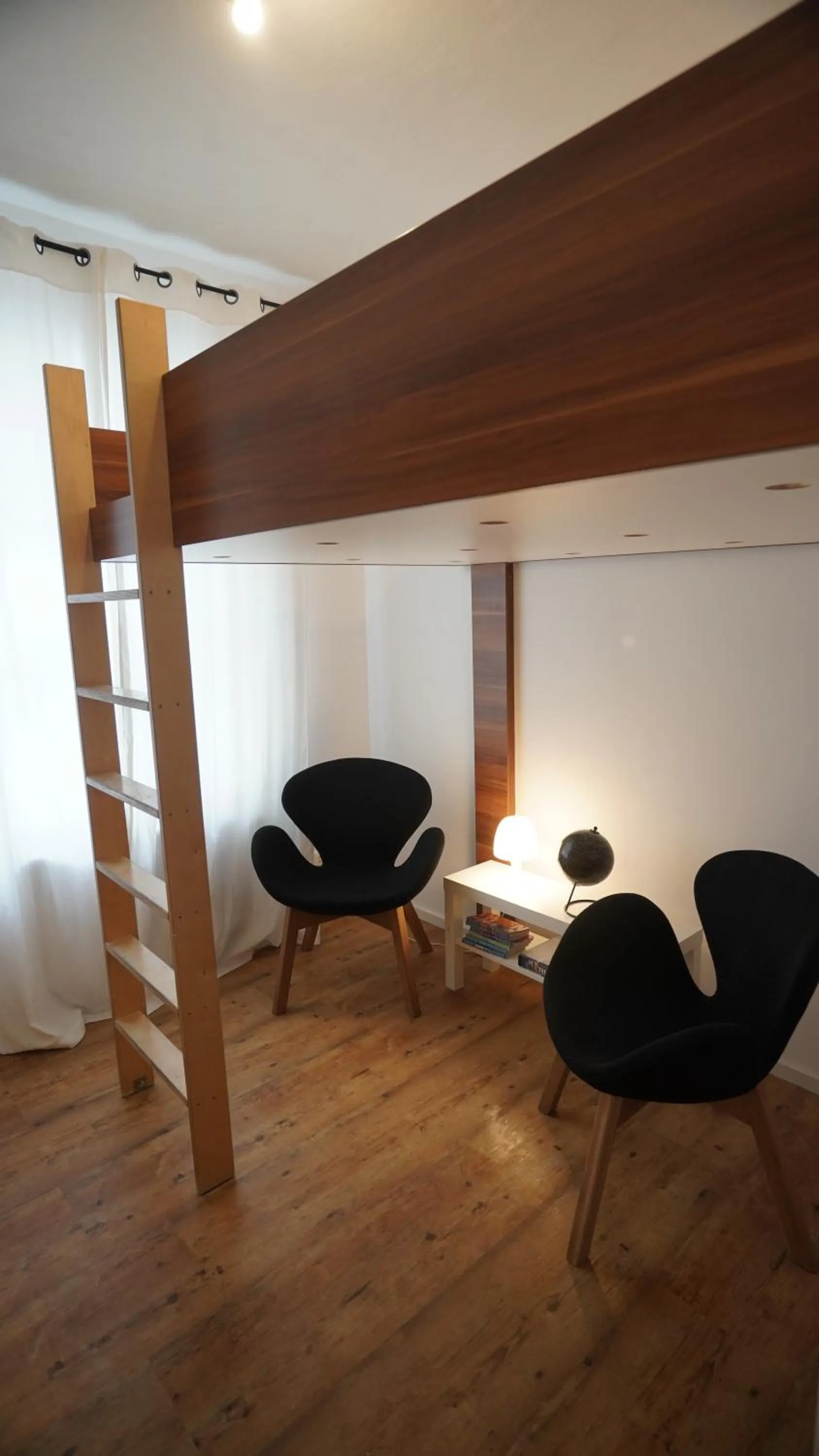 Photo of the whole room in Old Kings Design Hostel