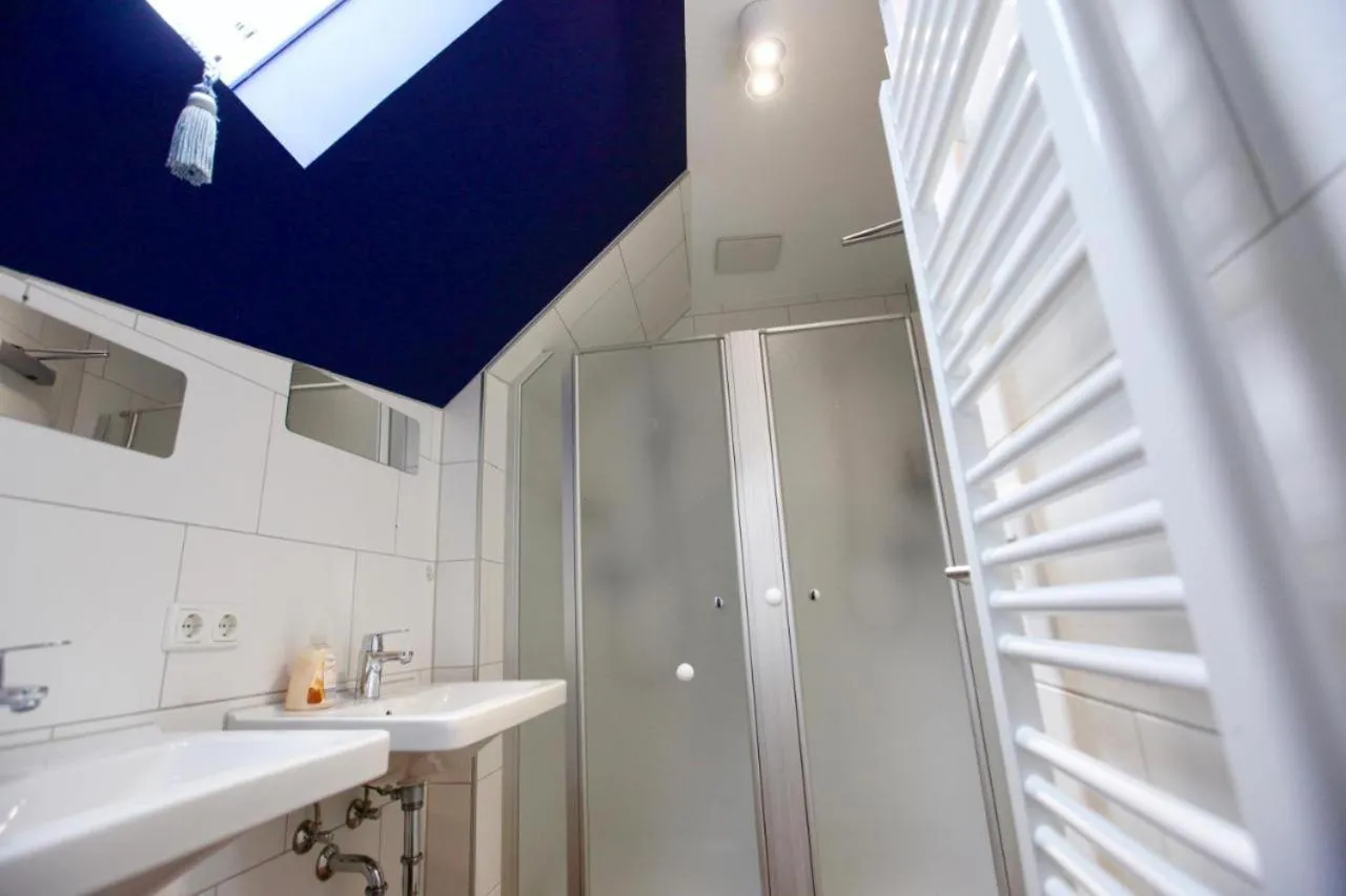 Shower in Old Kings Design Hostel