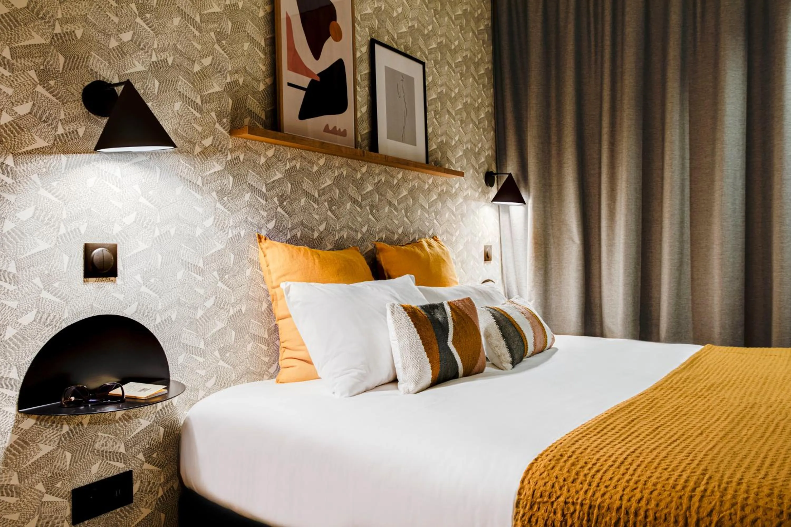 Bed in Republik Hotel