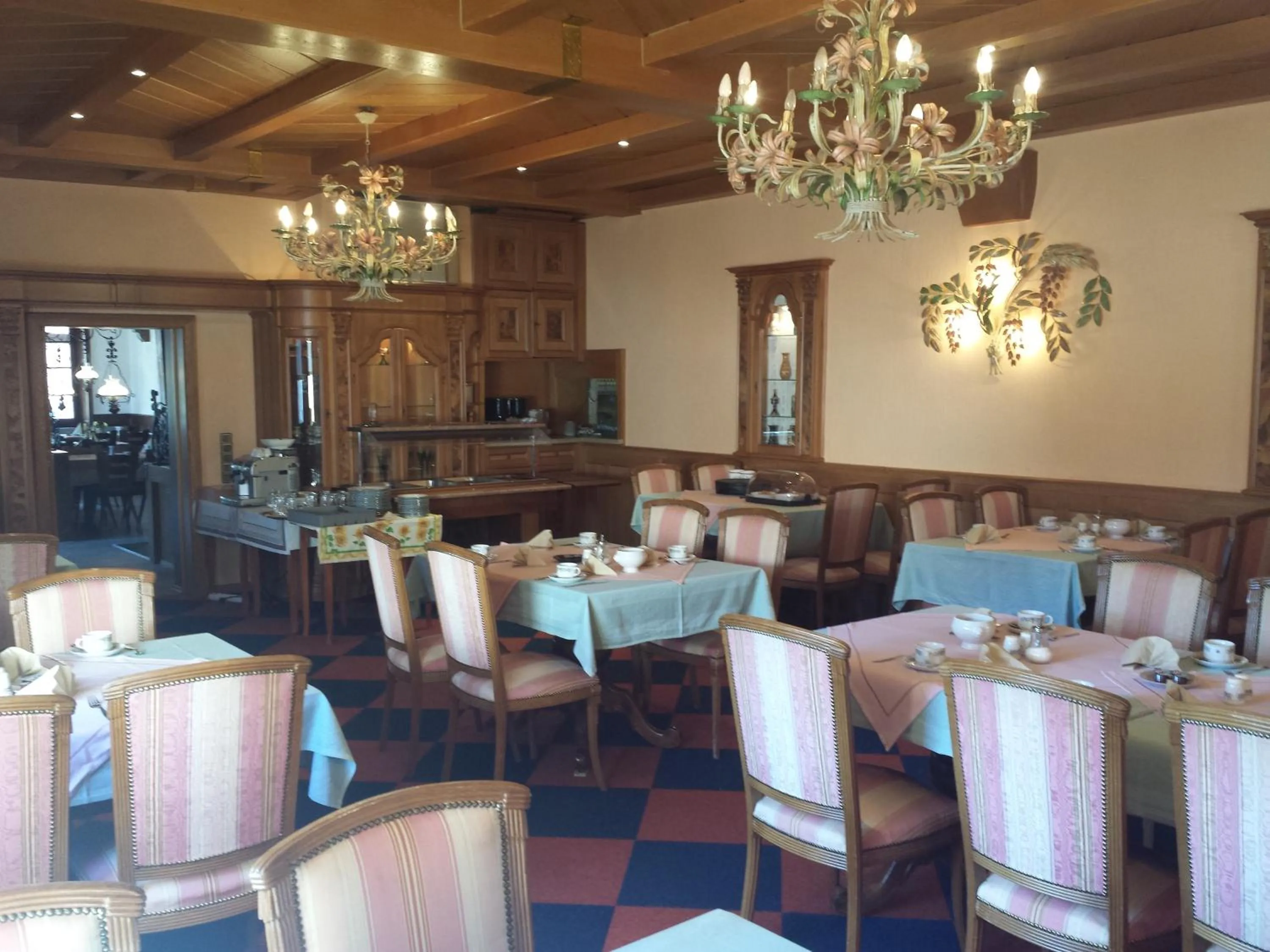 Restaurant/places to eat in Hotel Dorfschenke