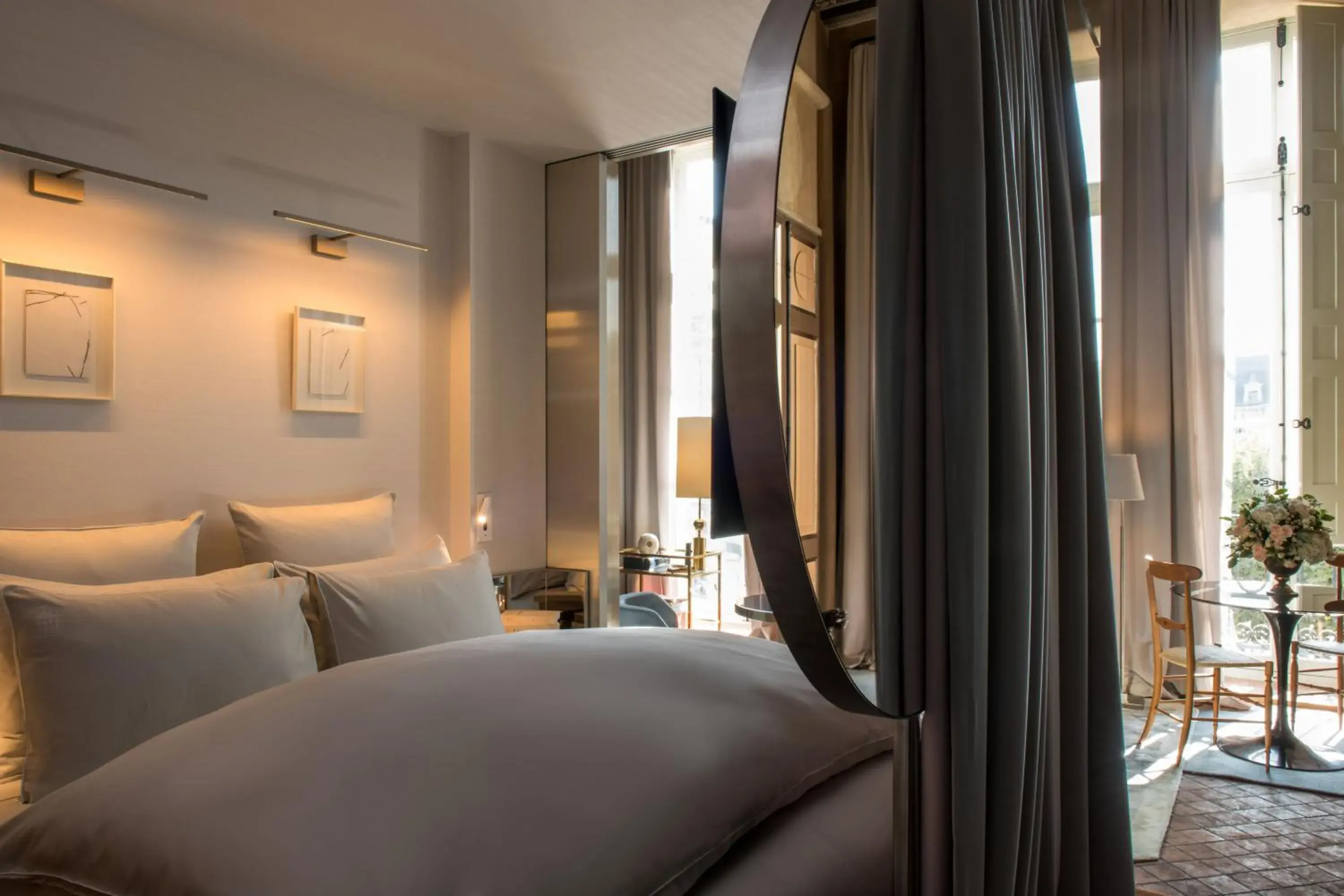 Deluxe Suite in Cour des Vosges - Evok Collection Deluxe Suite in Cour des Vosges - Evok Collection