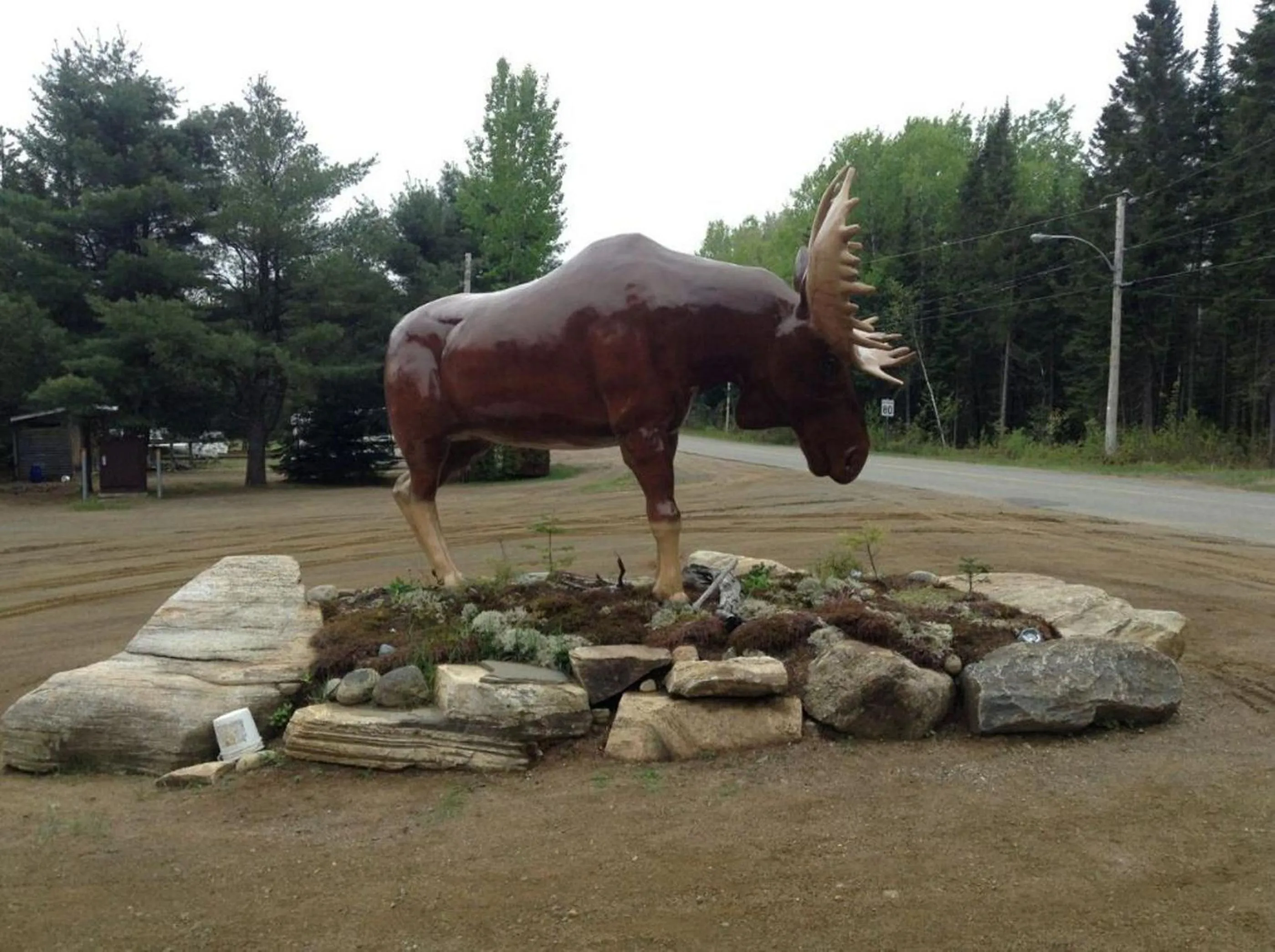 Parking in L'Auberge Refuge du Trappeur