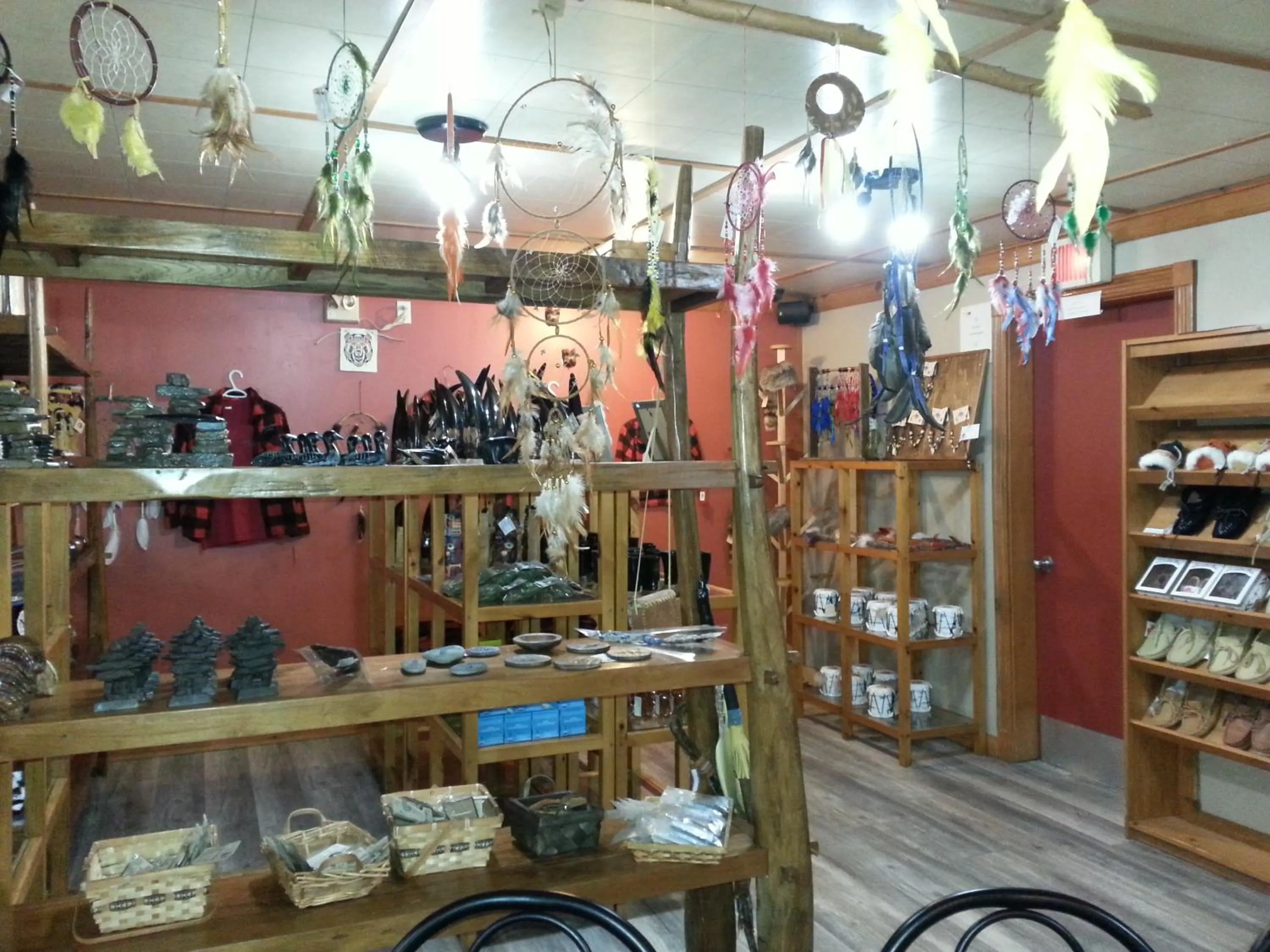 On-site shops in L'Auberge Refuge du Trappeur