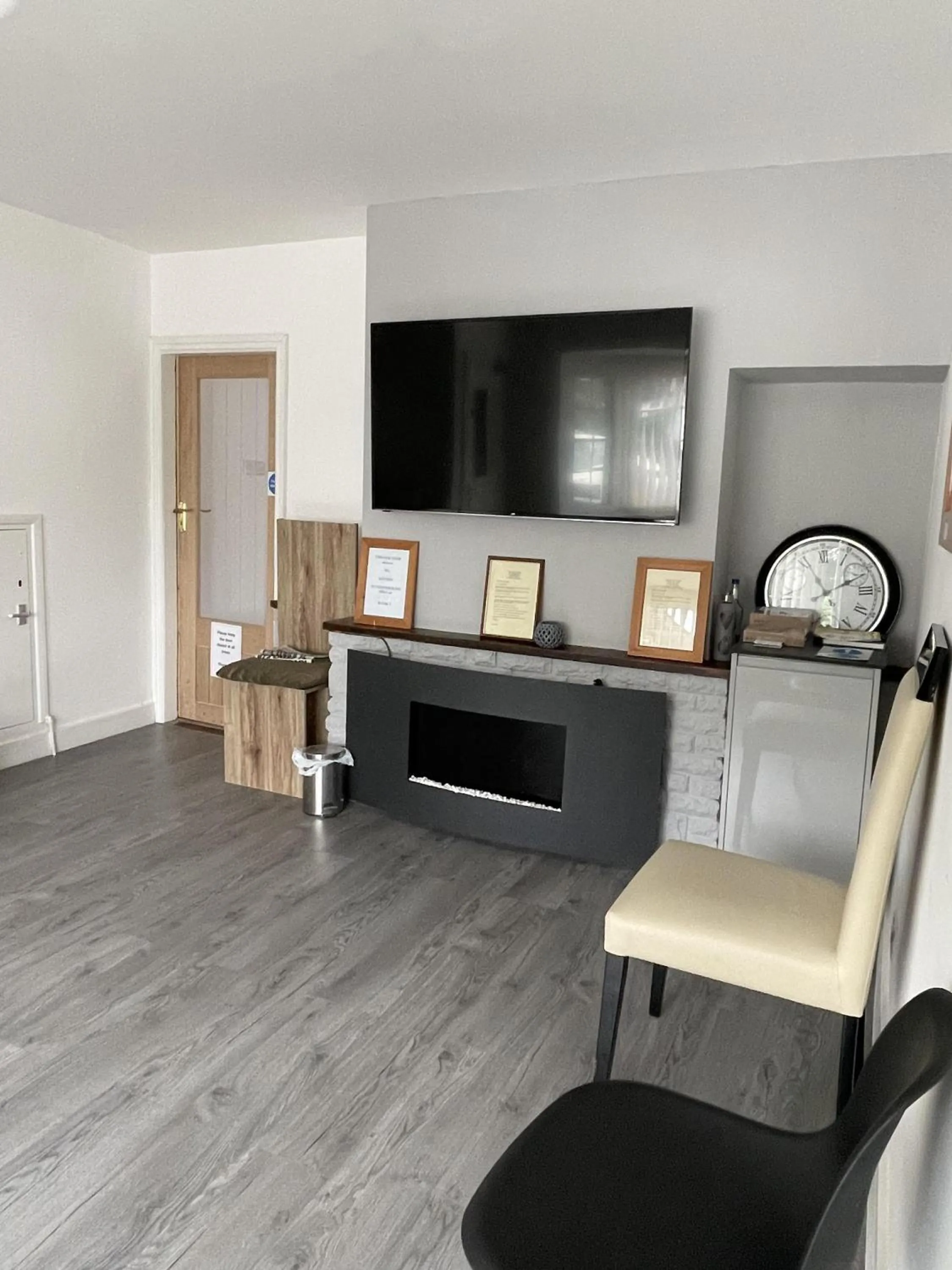 Lobby or reception in Cranmore Guest House