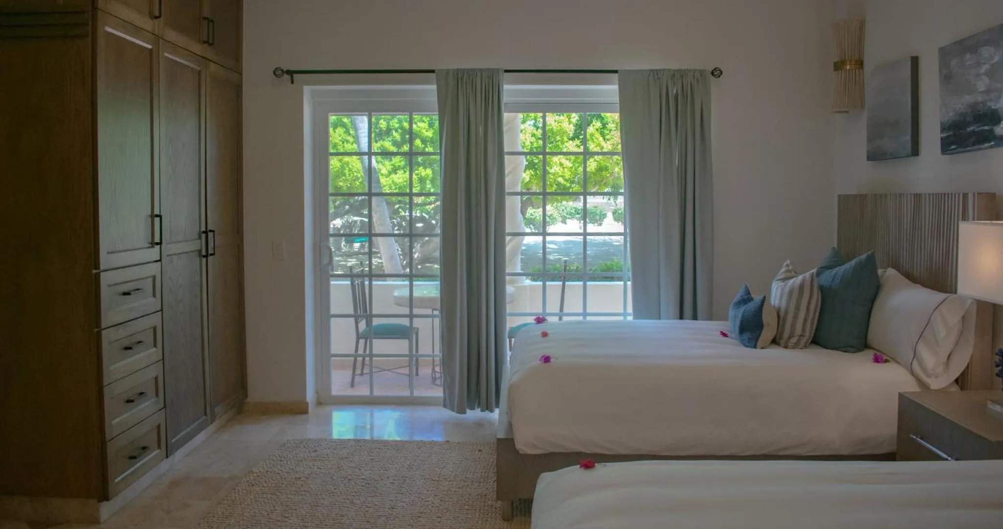 Bed in Los Cabos Golf Resort, Trademark Collection by Wyndham