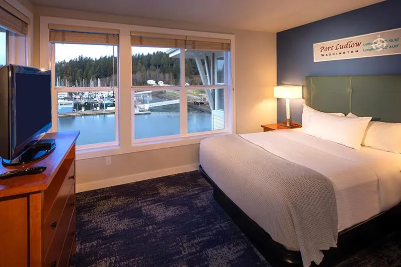 Bed in Resort at Port Ludlow