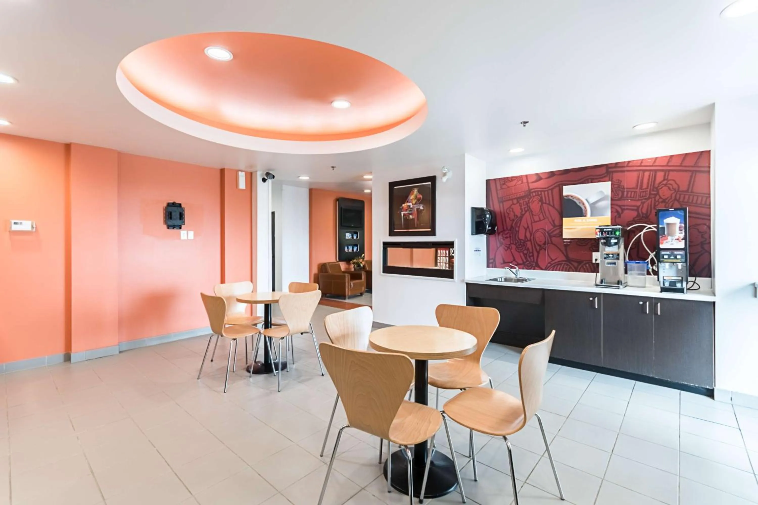 Property building in Motel 6-Moosomin, SK