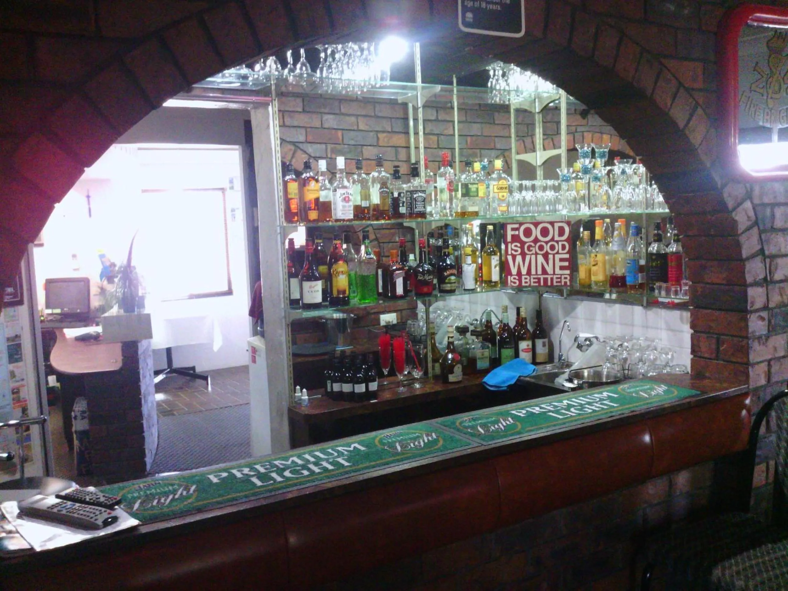Lounge or bar in Espana Motel