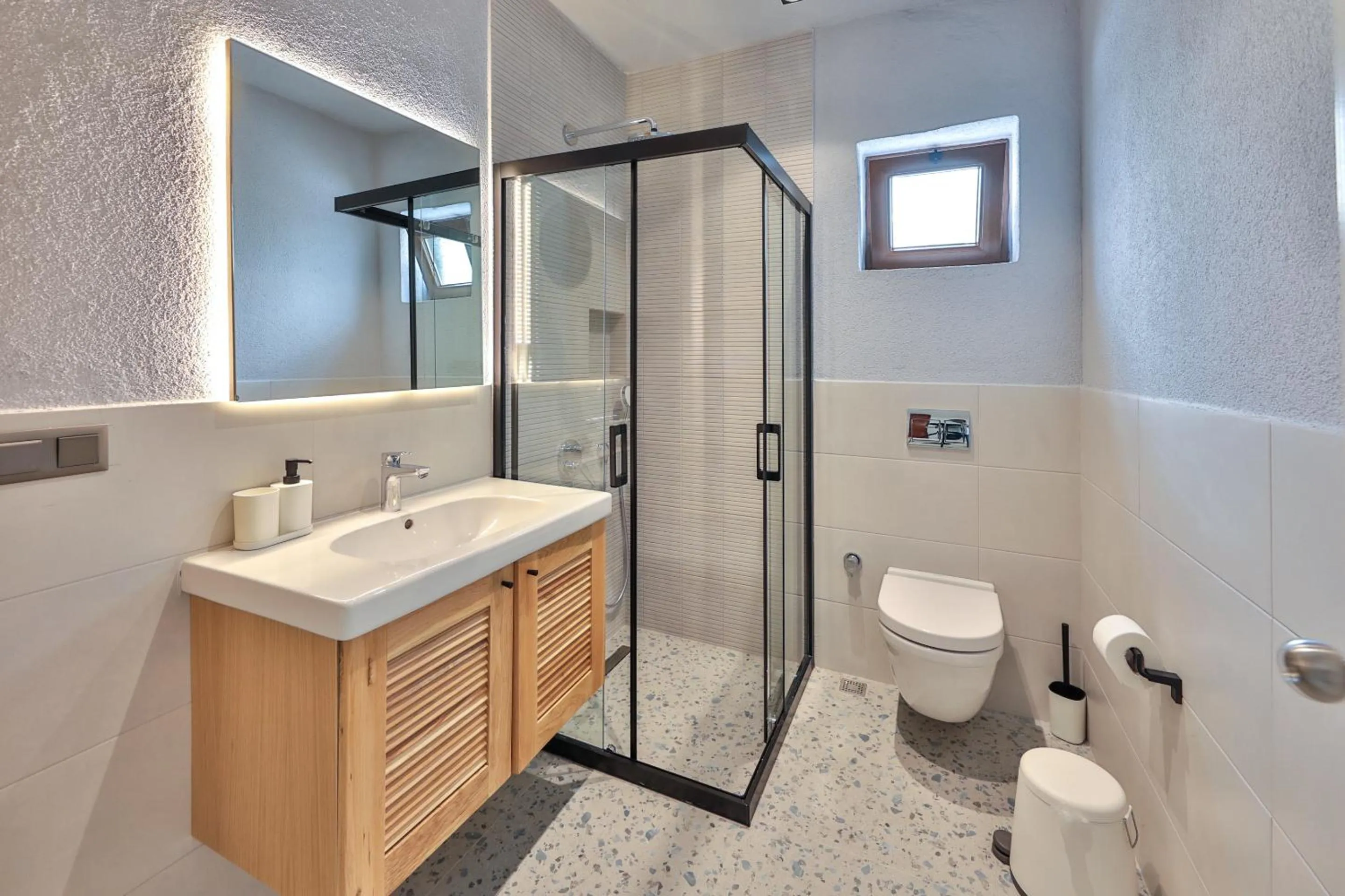 Bathroom in Nirvana Apartments