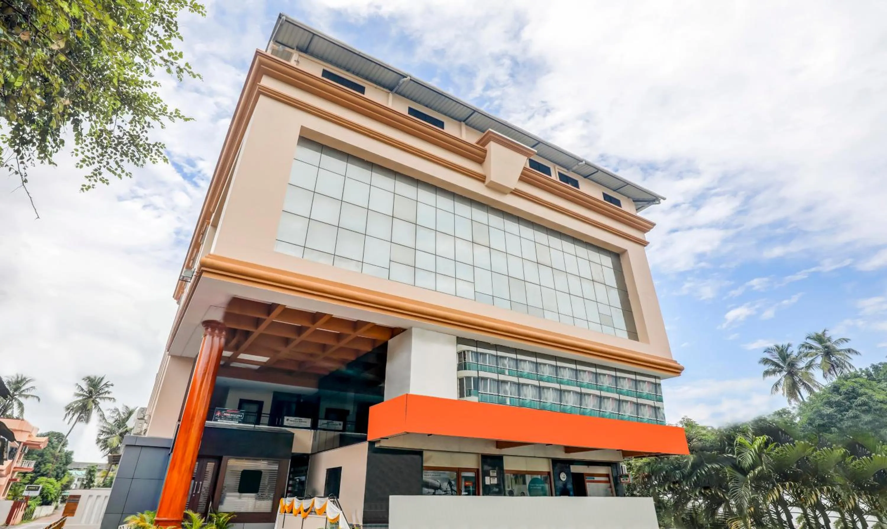 Property building in Treebo The Horizon Kankanady