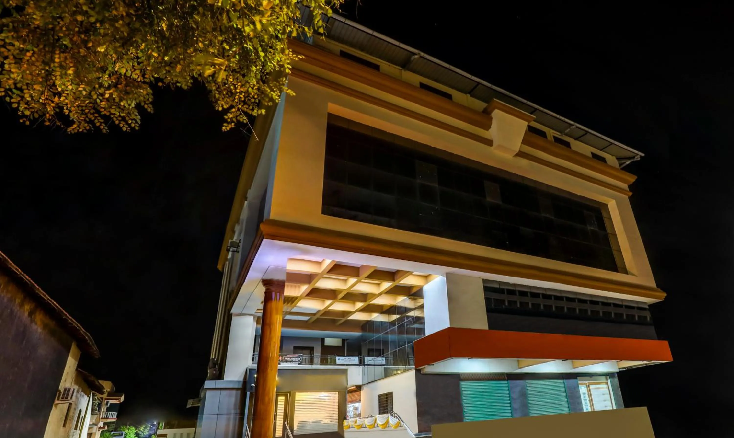 Property building in Treebo The Horizon Kankanady