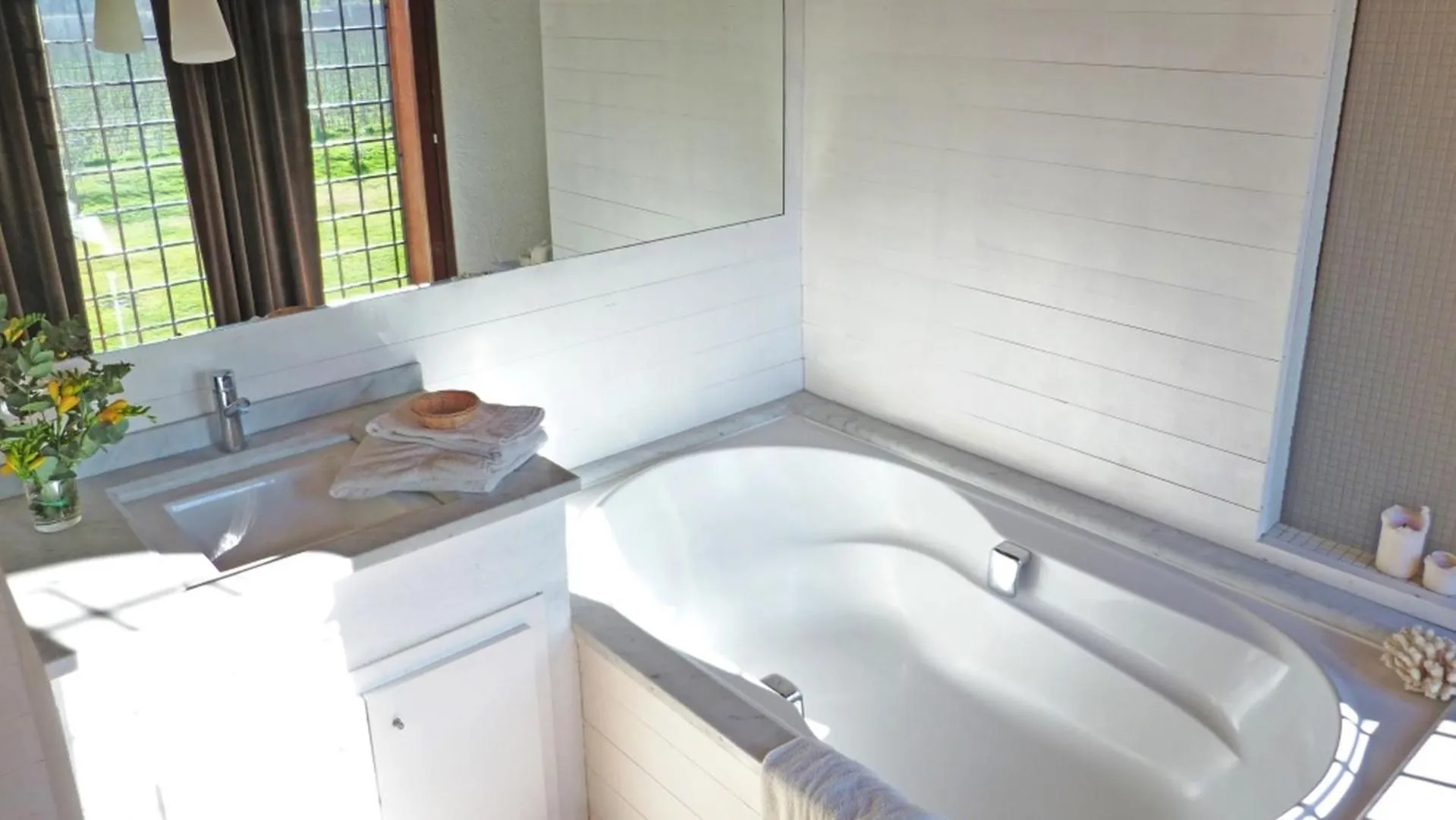 Bathroom in Mas del Mar