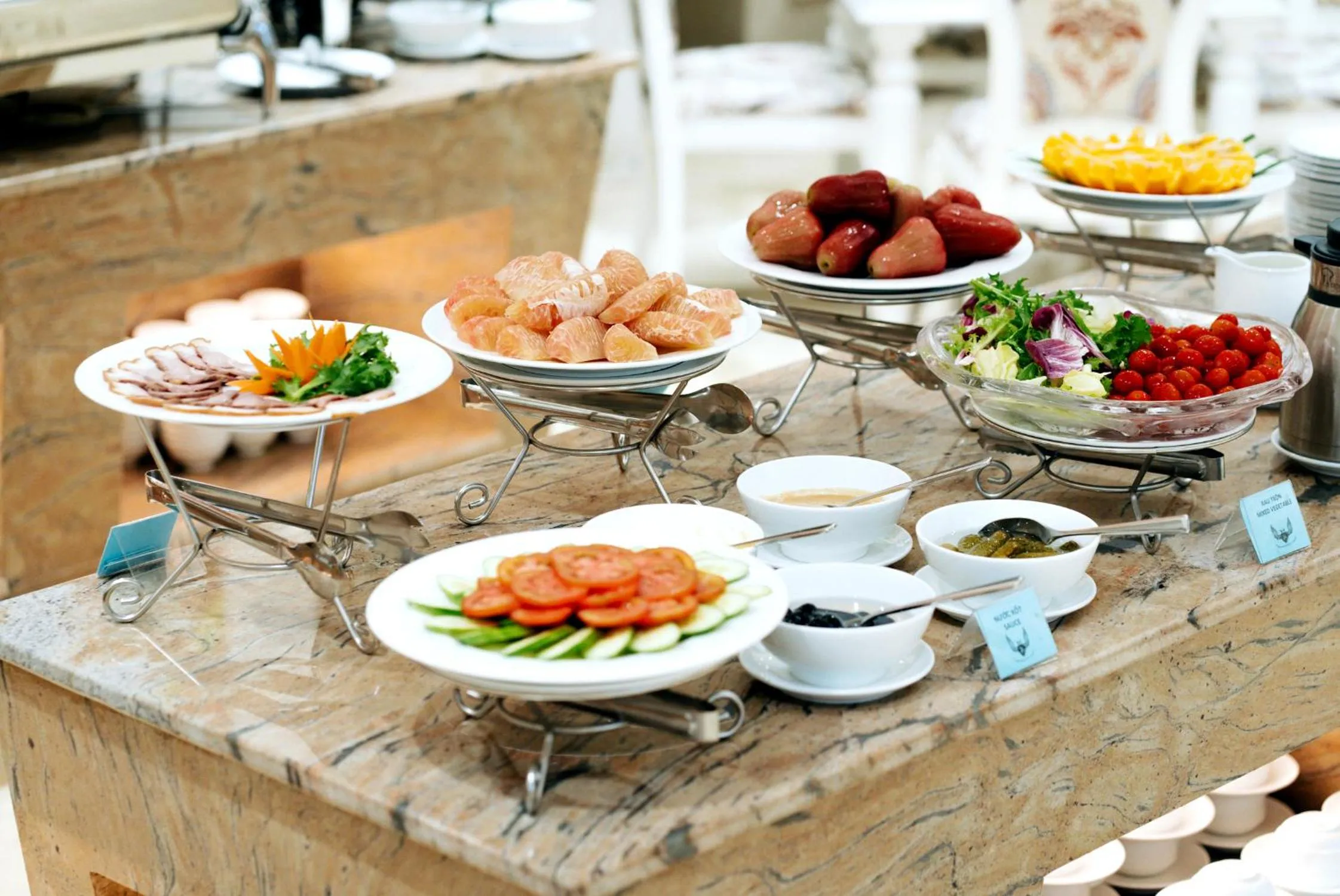 Restaurant/places to eat in Manh Quan Luxury Hotel