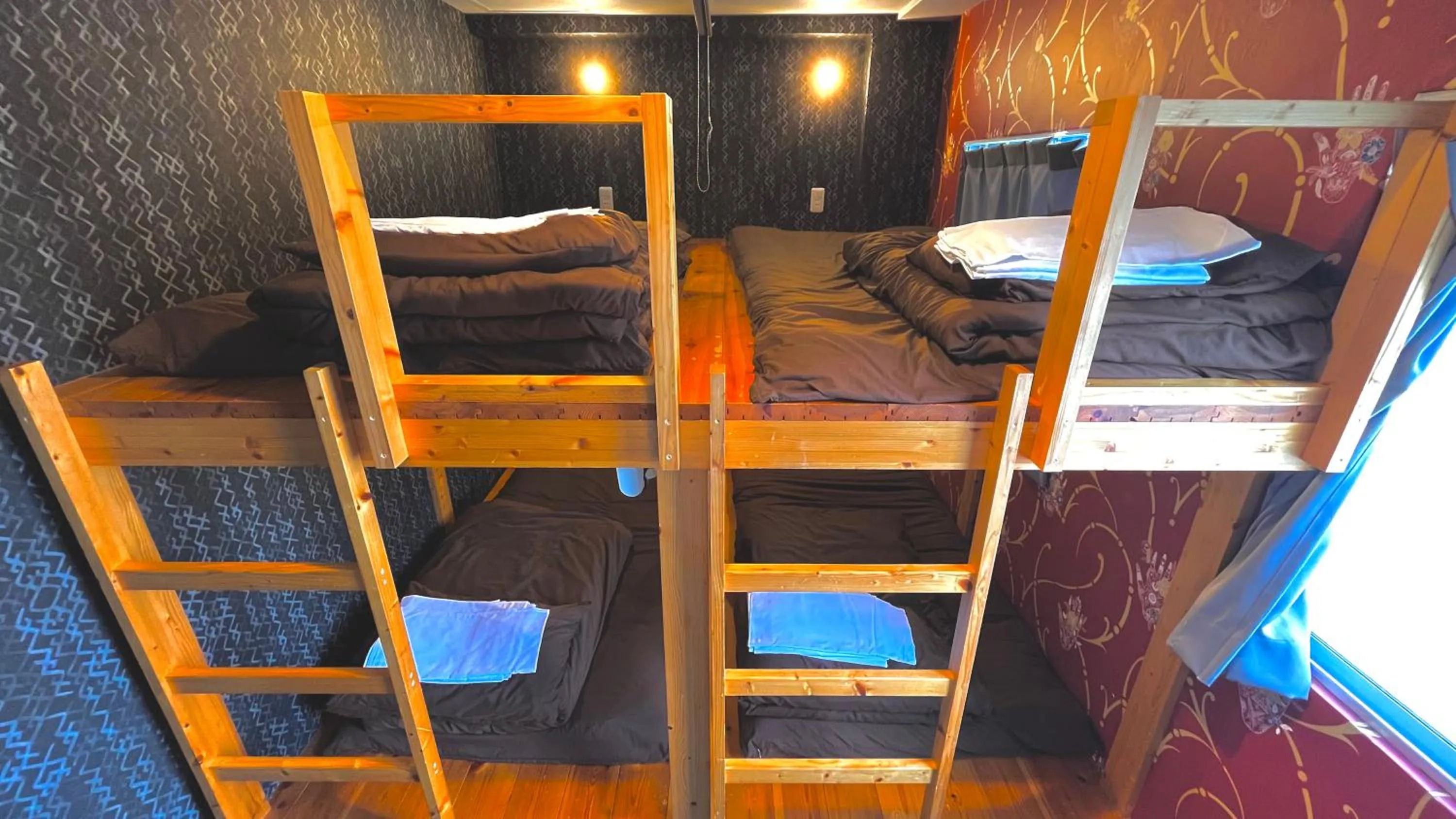 Bed in R Hostel Namba south