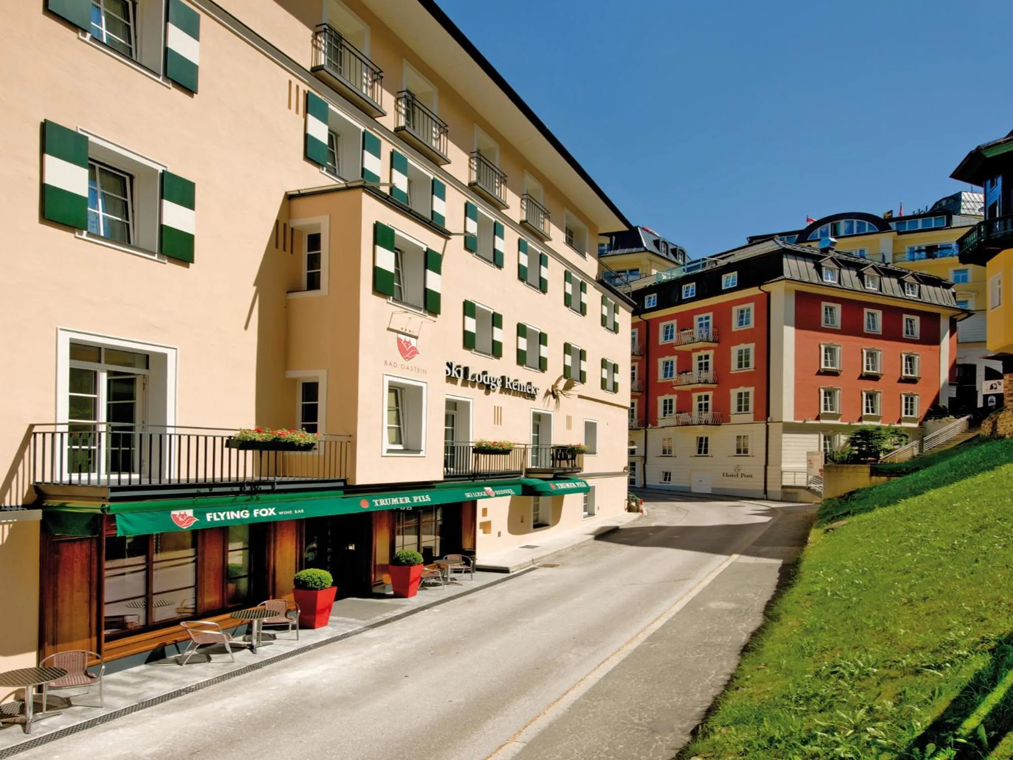 Facade/entrance in Ski Lodge Reineke